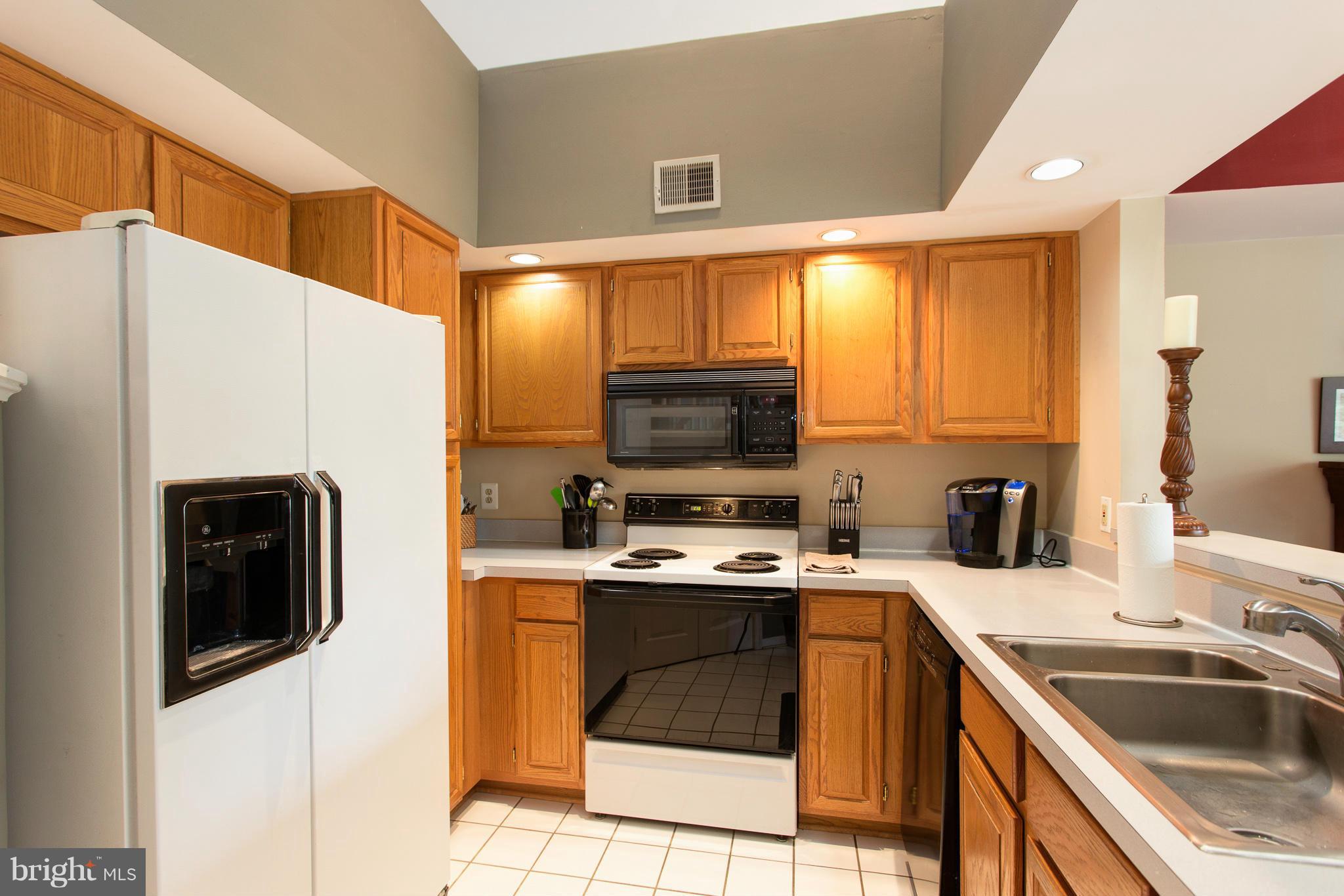 ETON SQUARE - Residential Lease