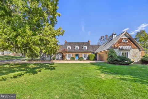 4800 Fiery Run Road, Linden, VA MLS: VAFQ2010492