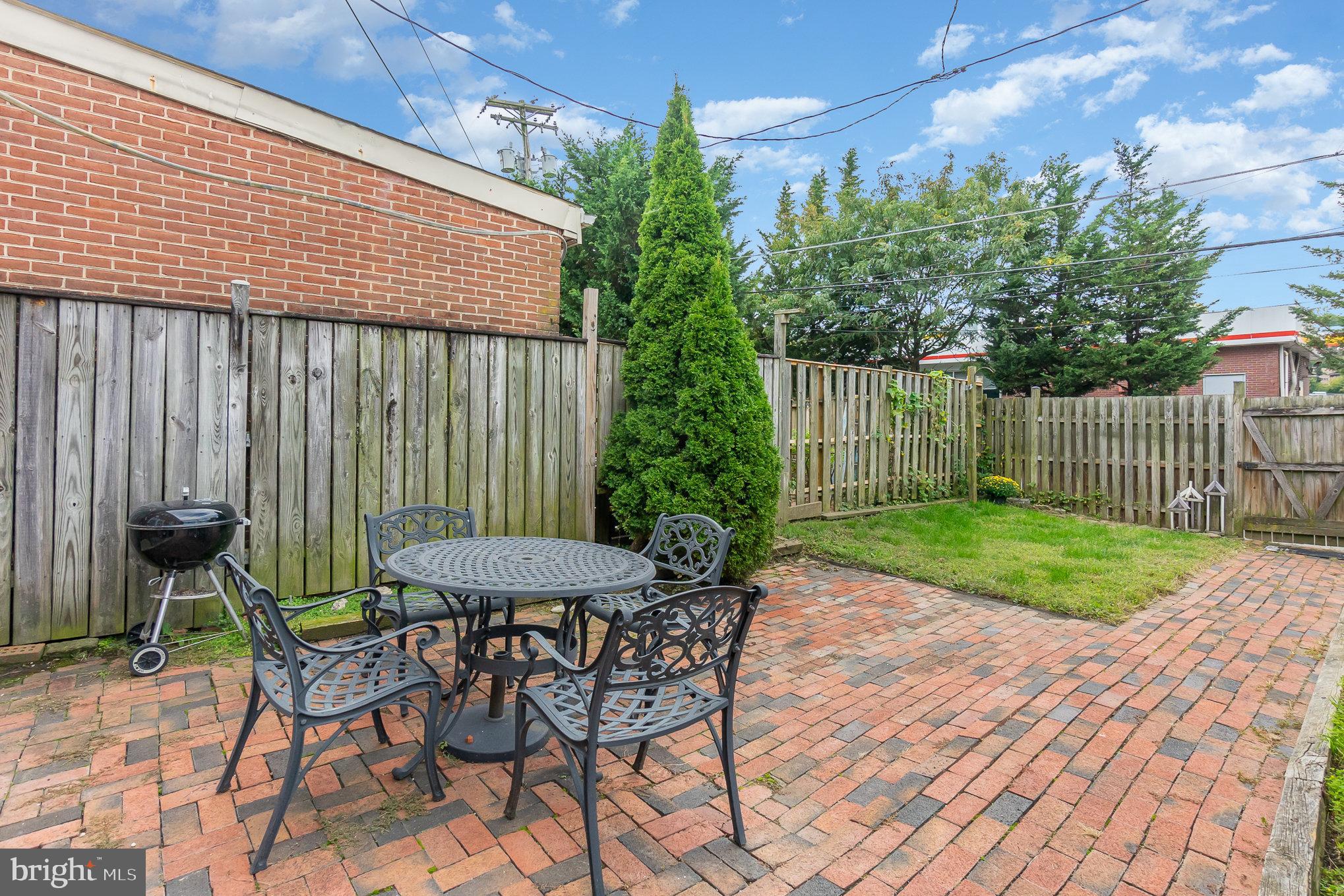 TOWSON PARK - Residential