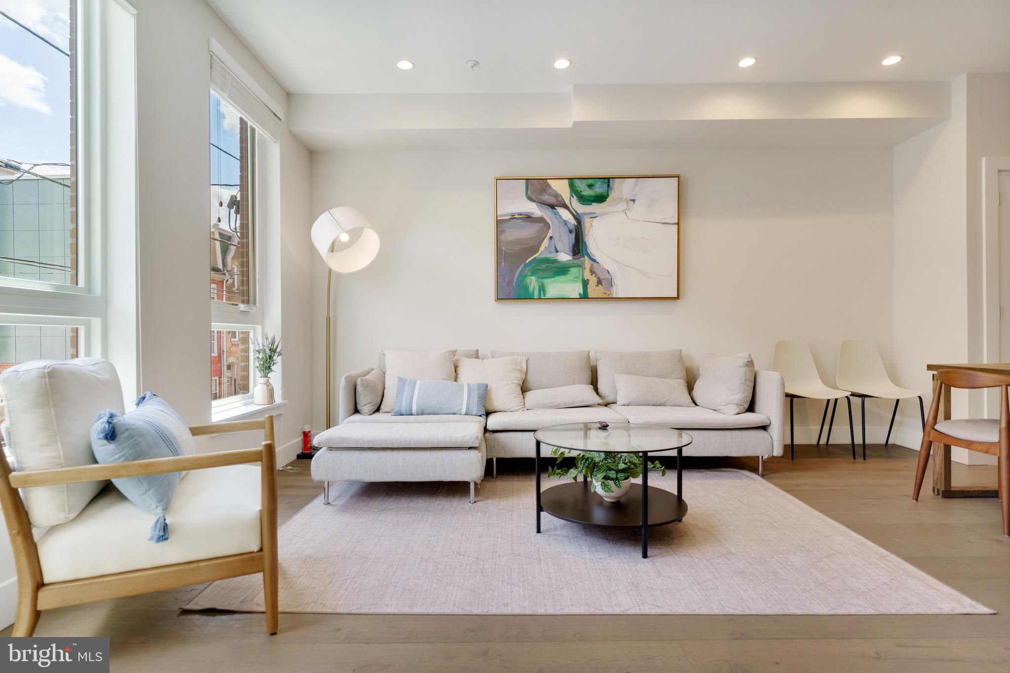 FRANCISVILLE - Residential Lease