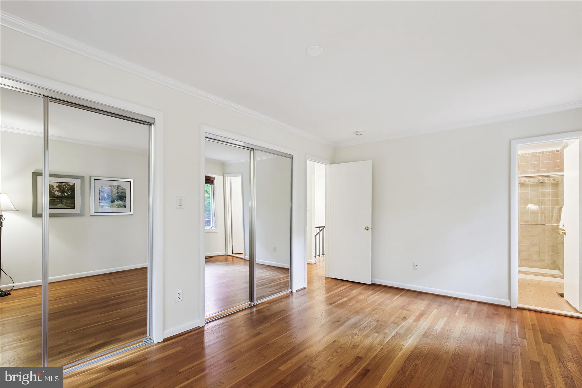 RESTON - Residential