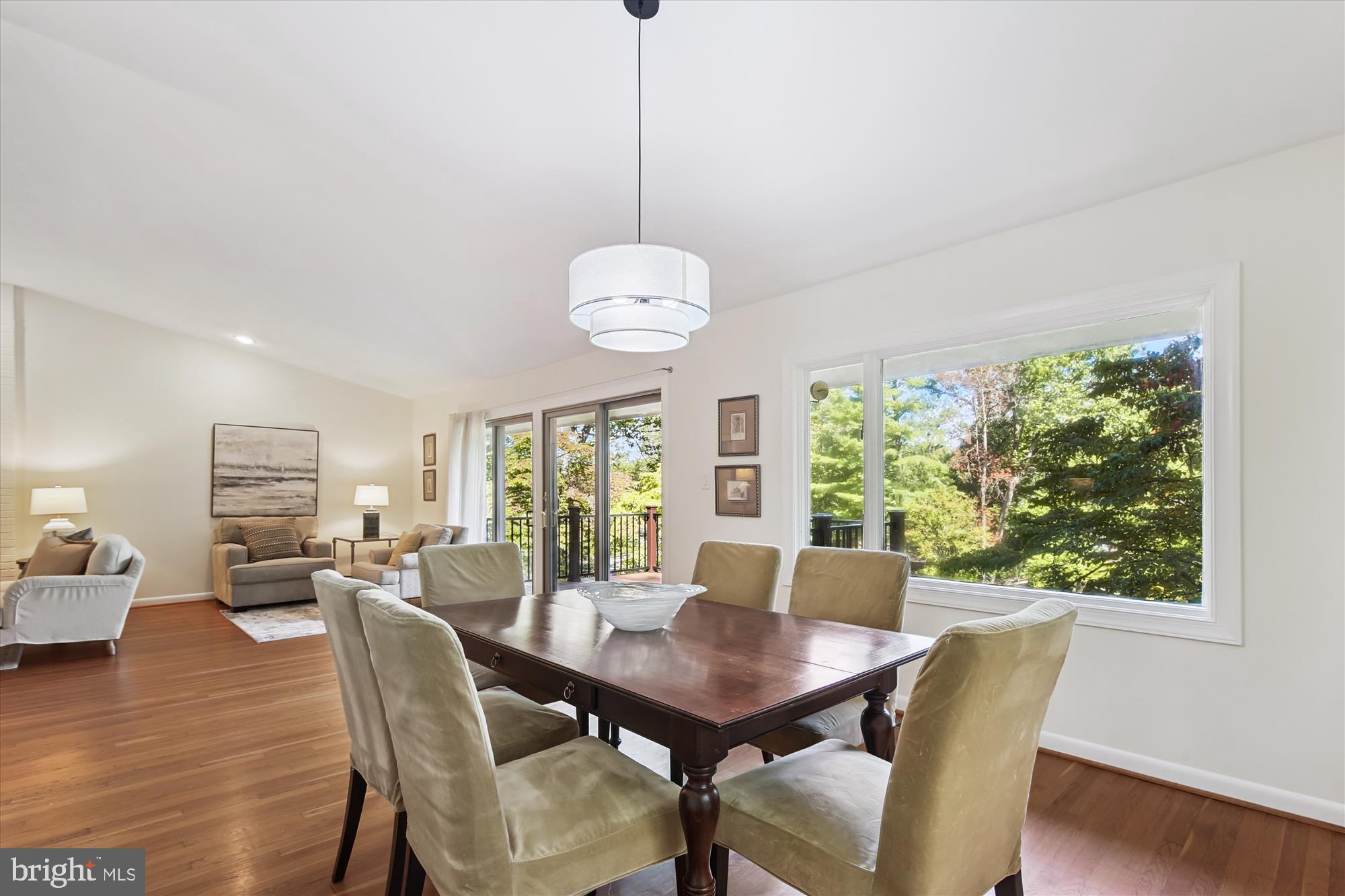 RESTON - Residential