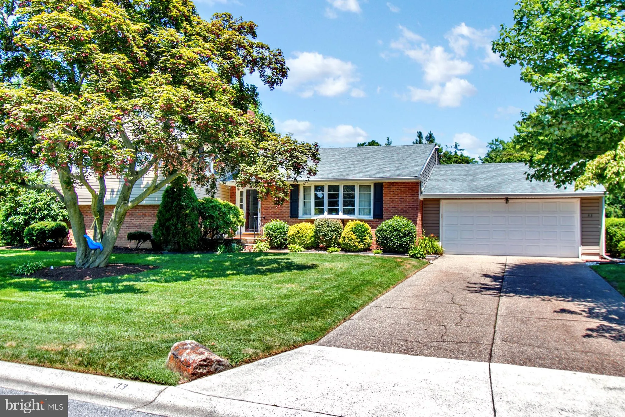 33 Shellburne Drive, Wilmington, DE 19803