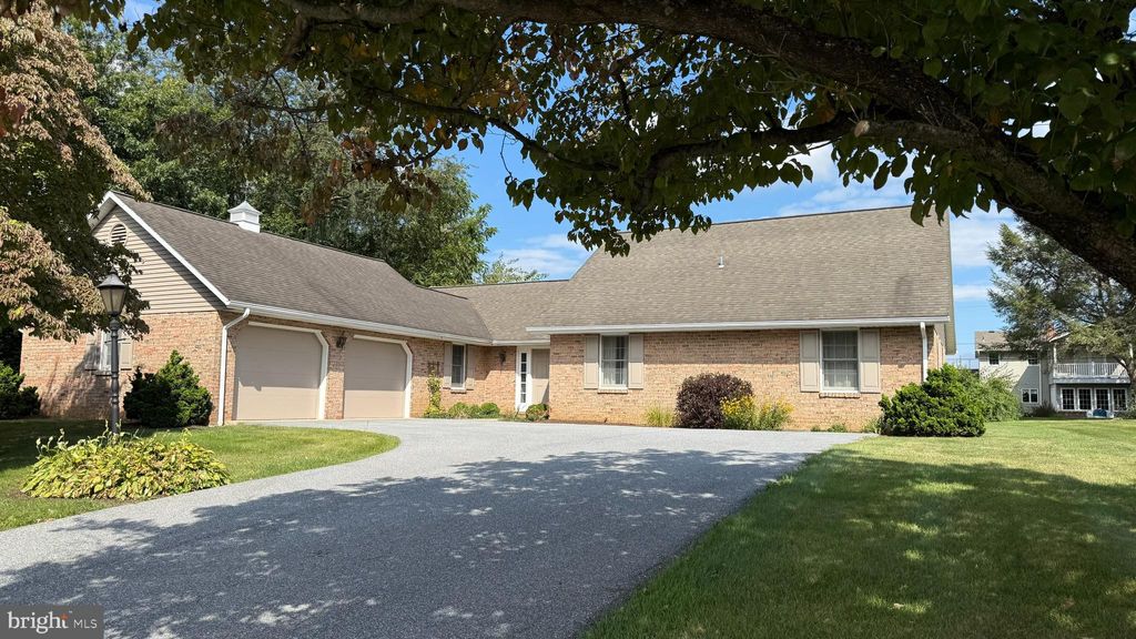 Photo of 319 Ridge Road, ANNVILLE, PA 17003 (MLS # PALN2022542)