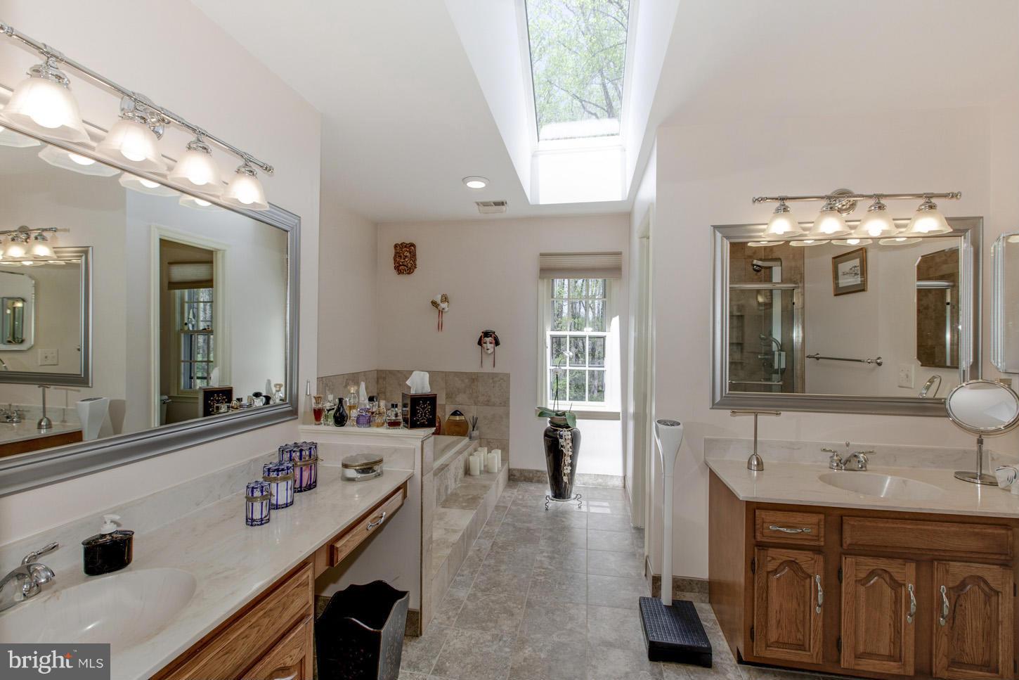 CEDARS OF MC LEAN - Residential