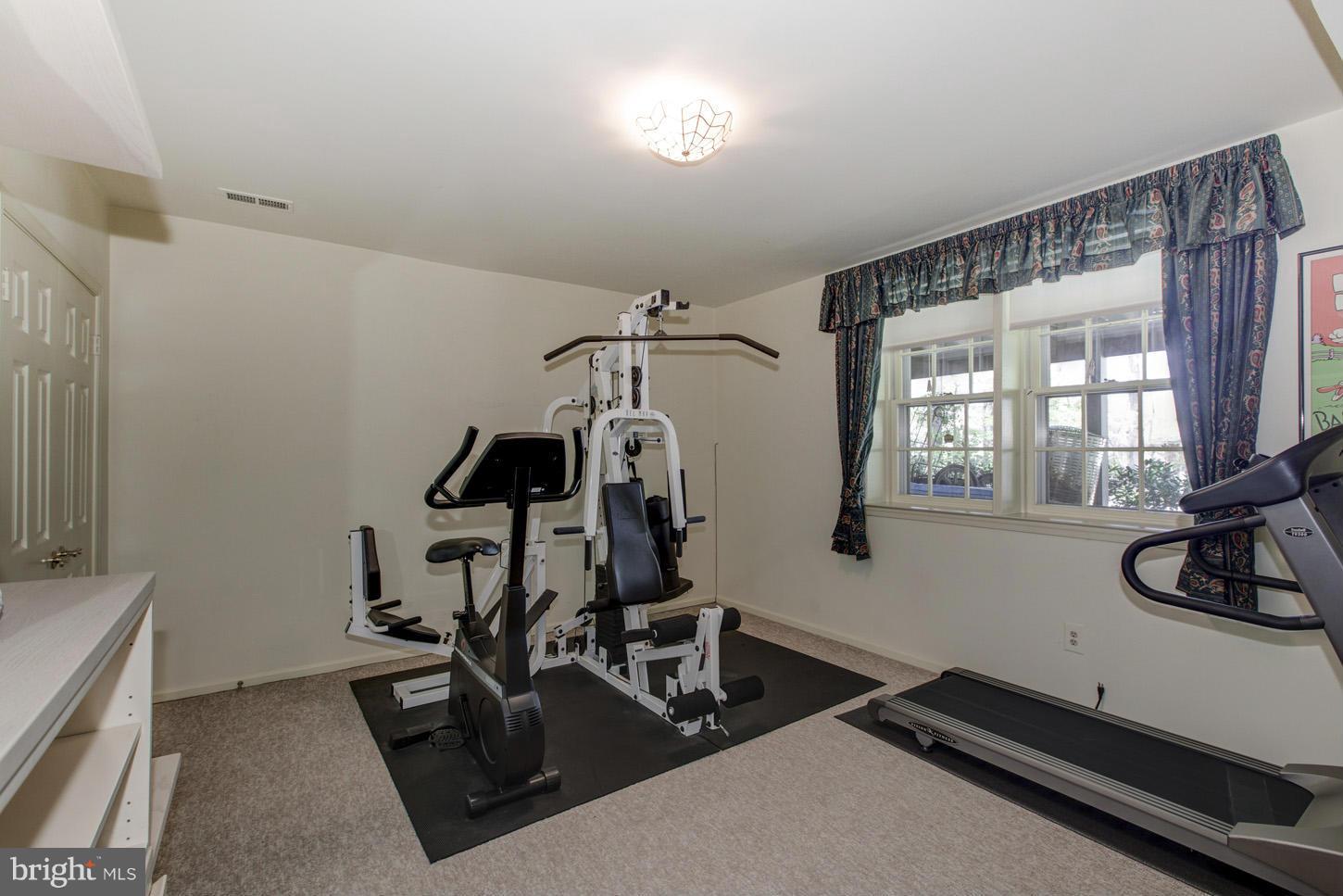 CEDARS OF MC LEAN - Residential