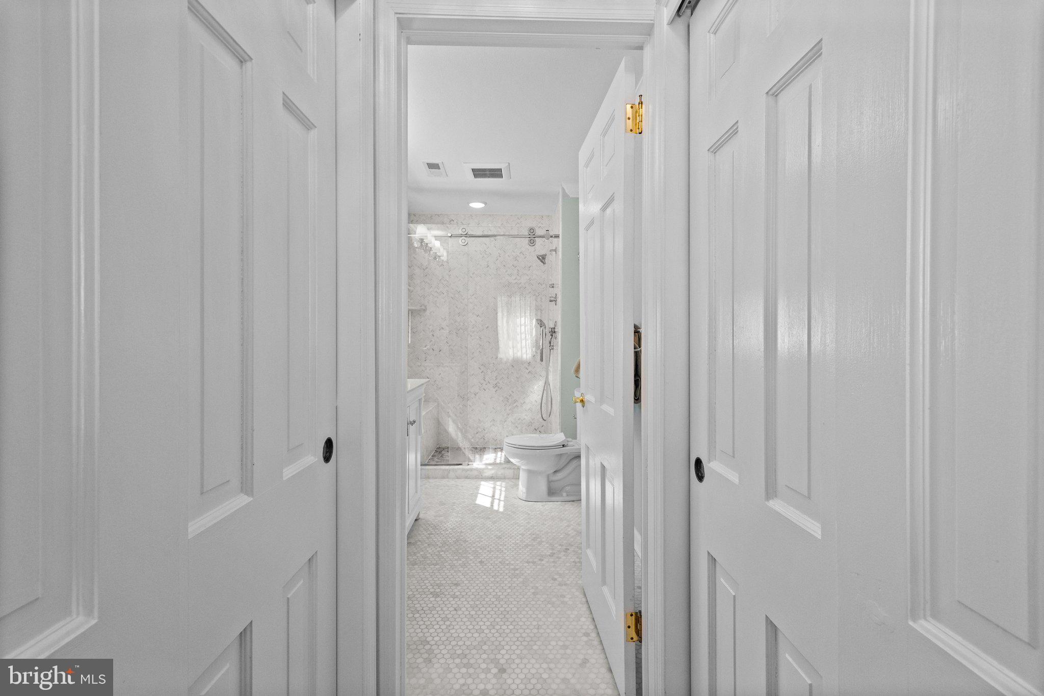 WYNNEWOOD - Residential