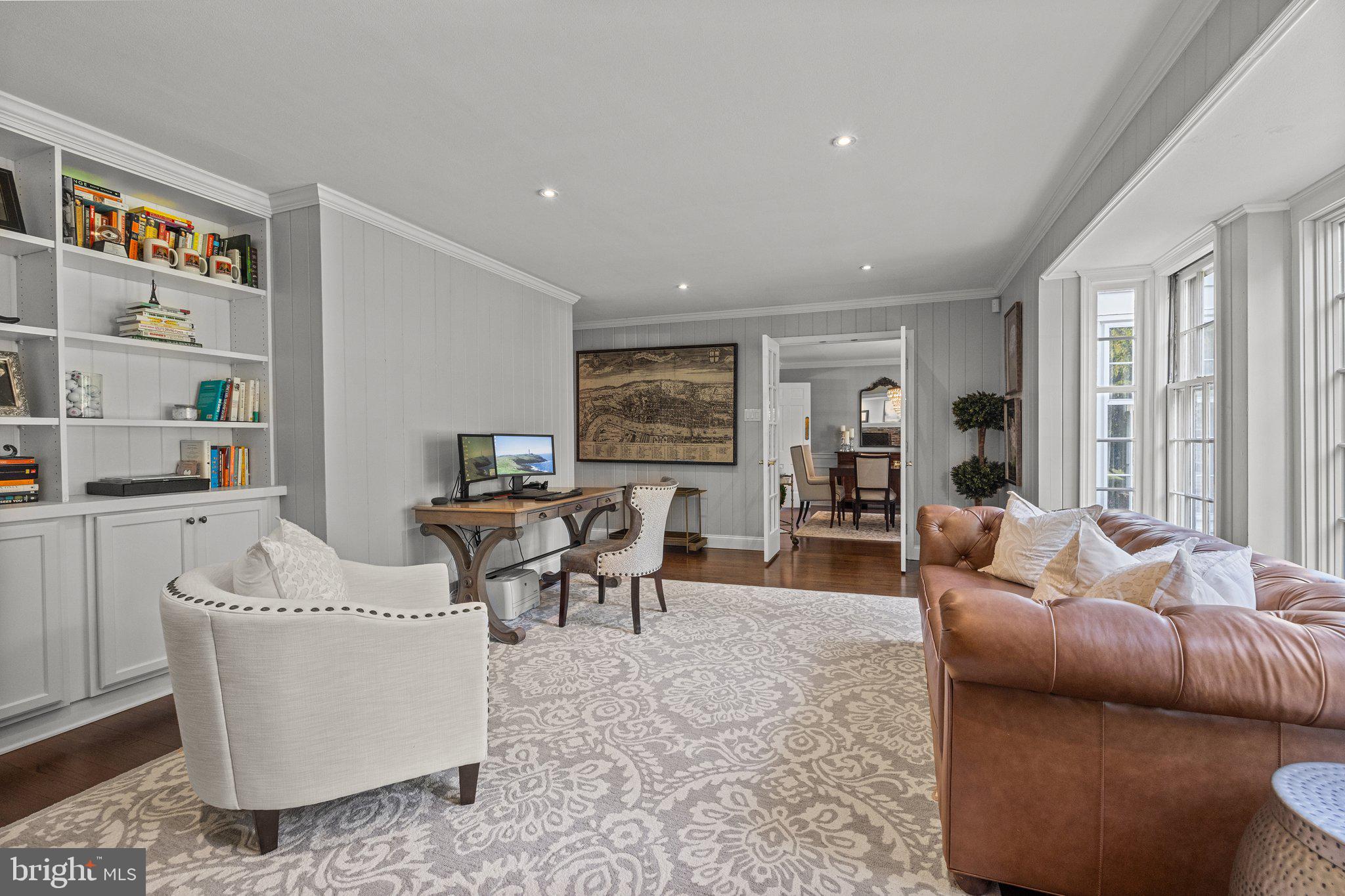 WYNNEWOOD - Residential