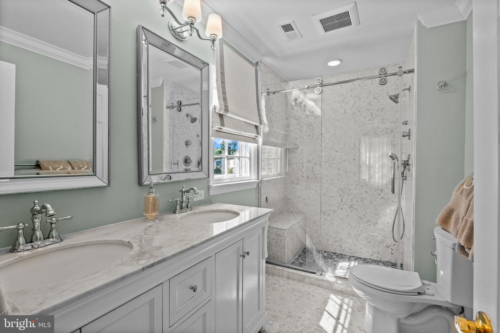 WYNNEWOOD - Residential