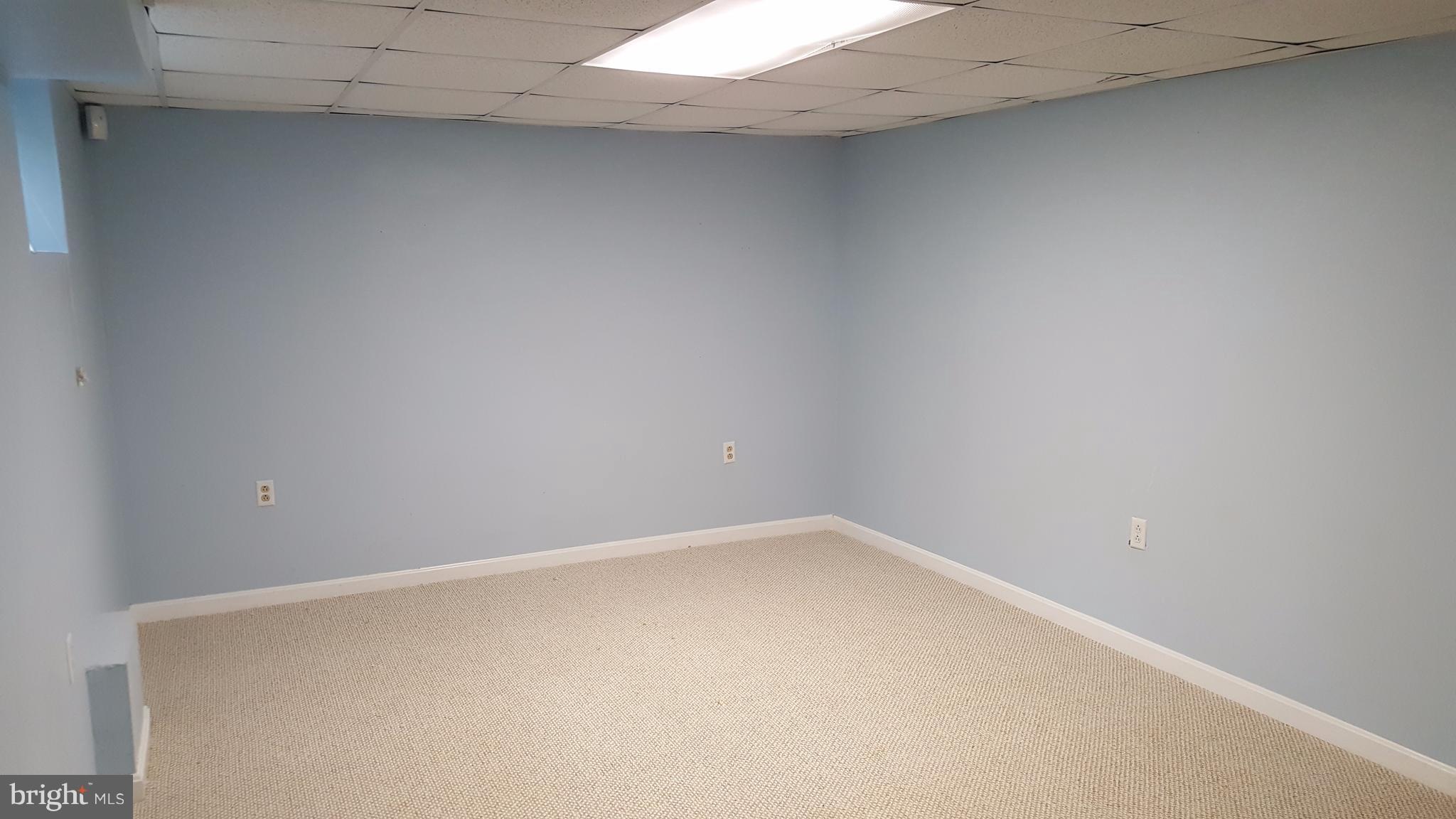 COHANSEY COURTS - Residential Lease