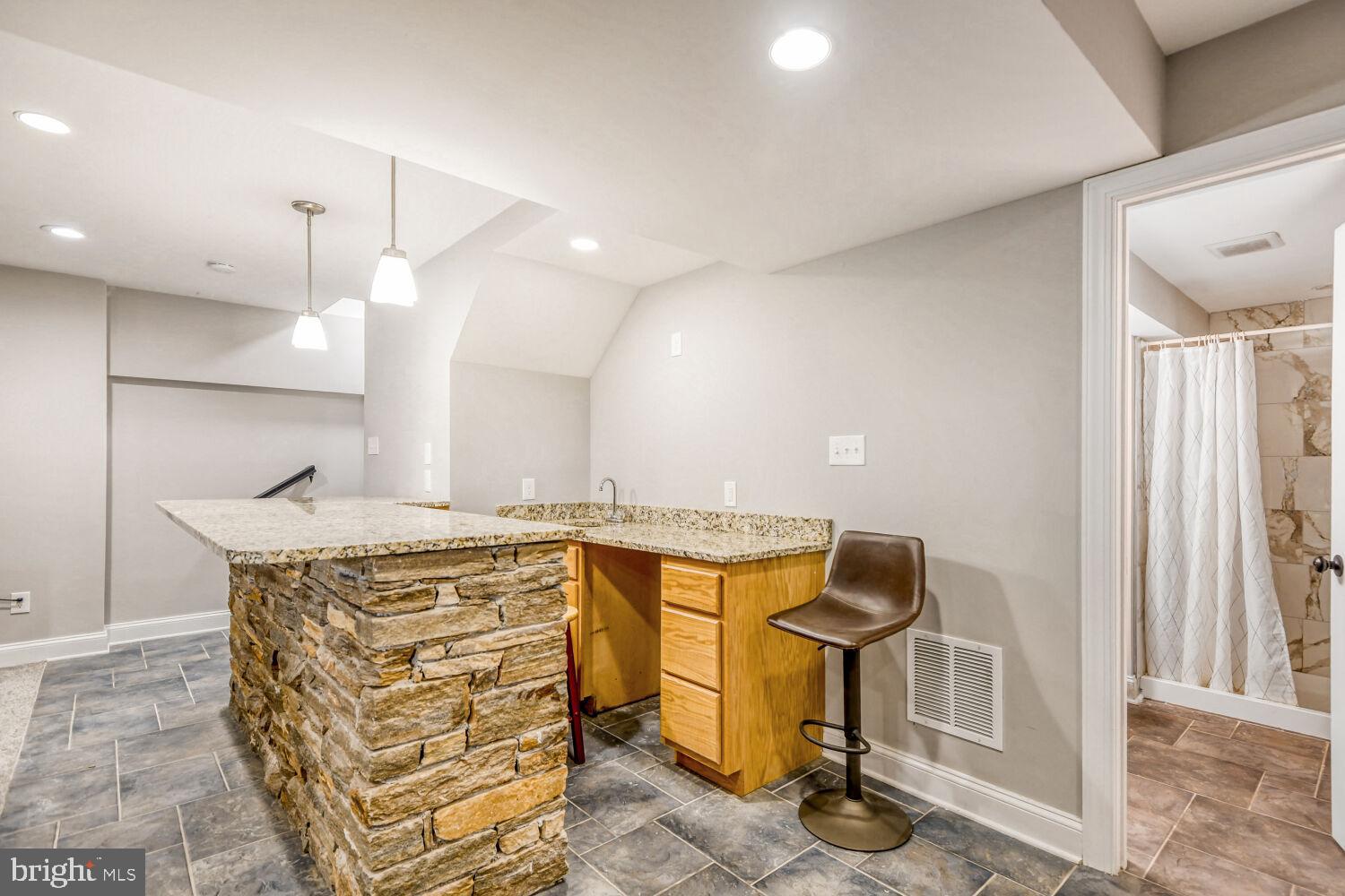 FIELDS OF HARVEST - Residential