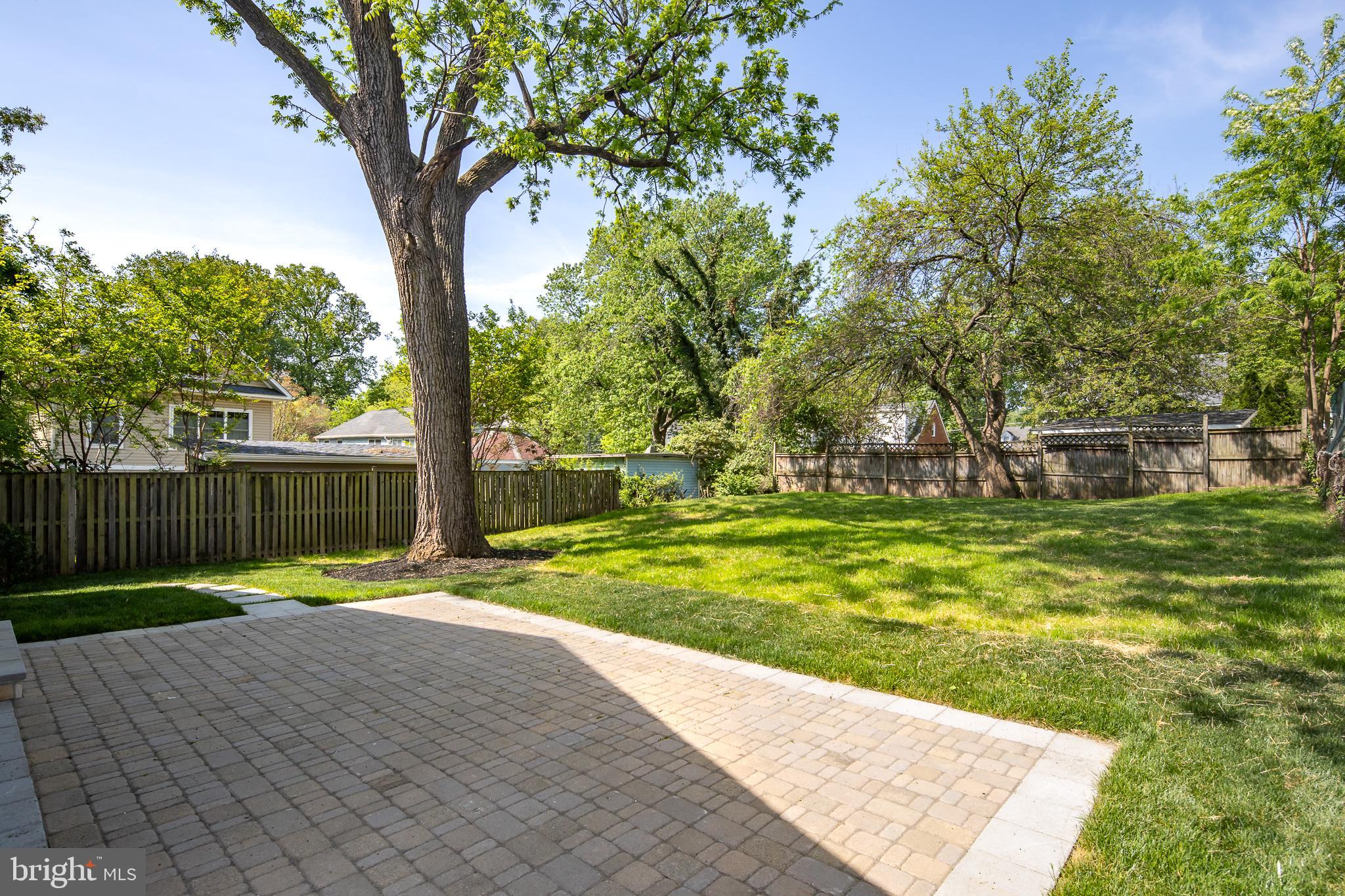 GREENWAY DOWNS - Residential