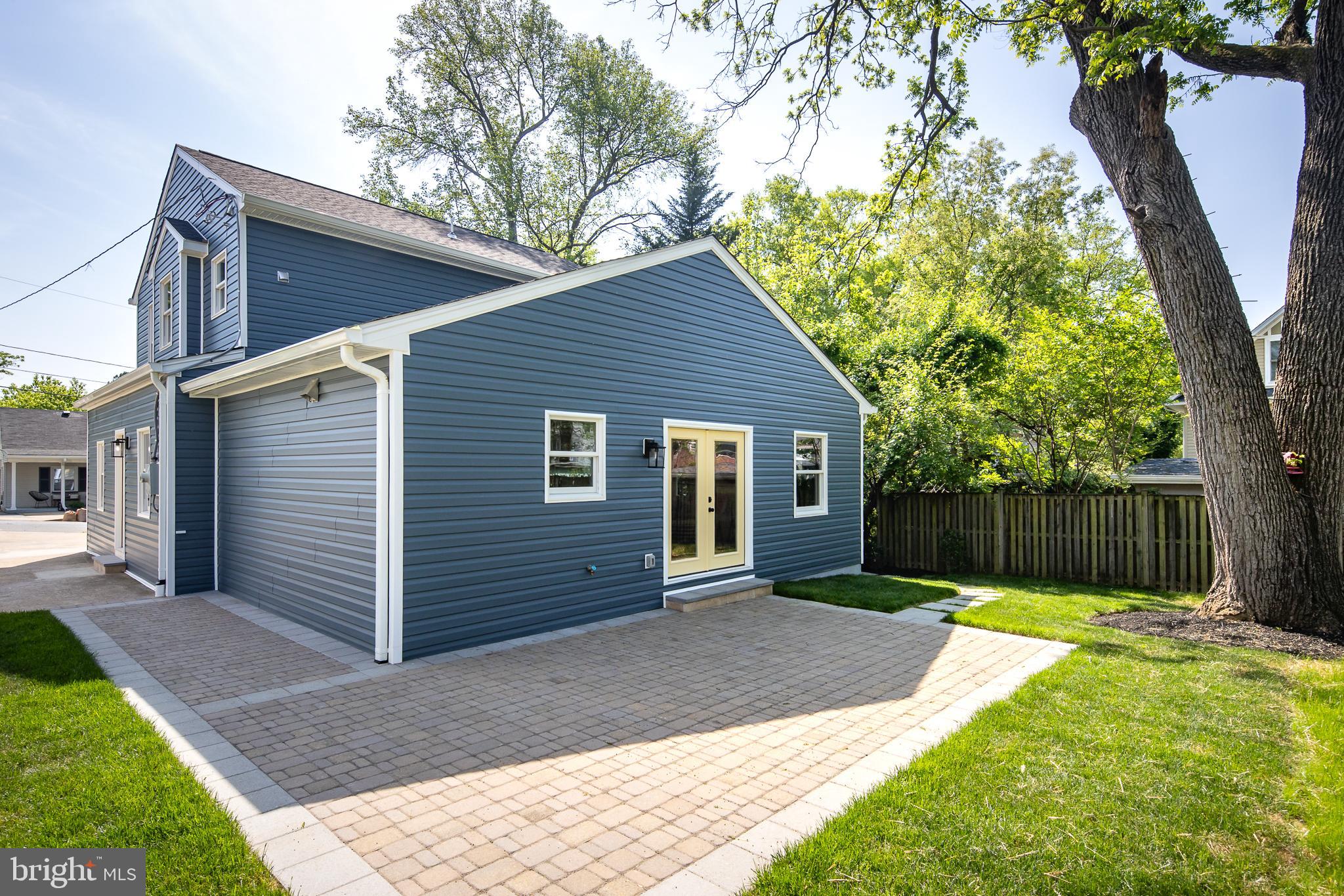 GREENWAY DOWNS - Residential