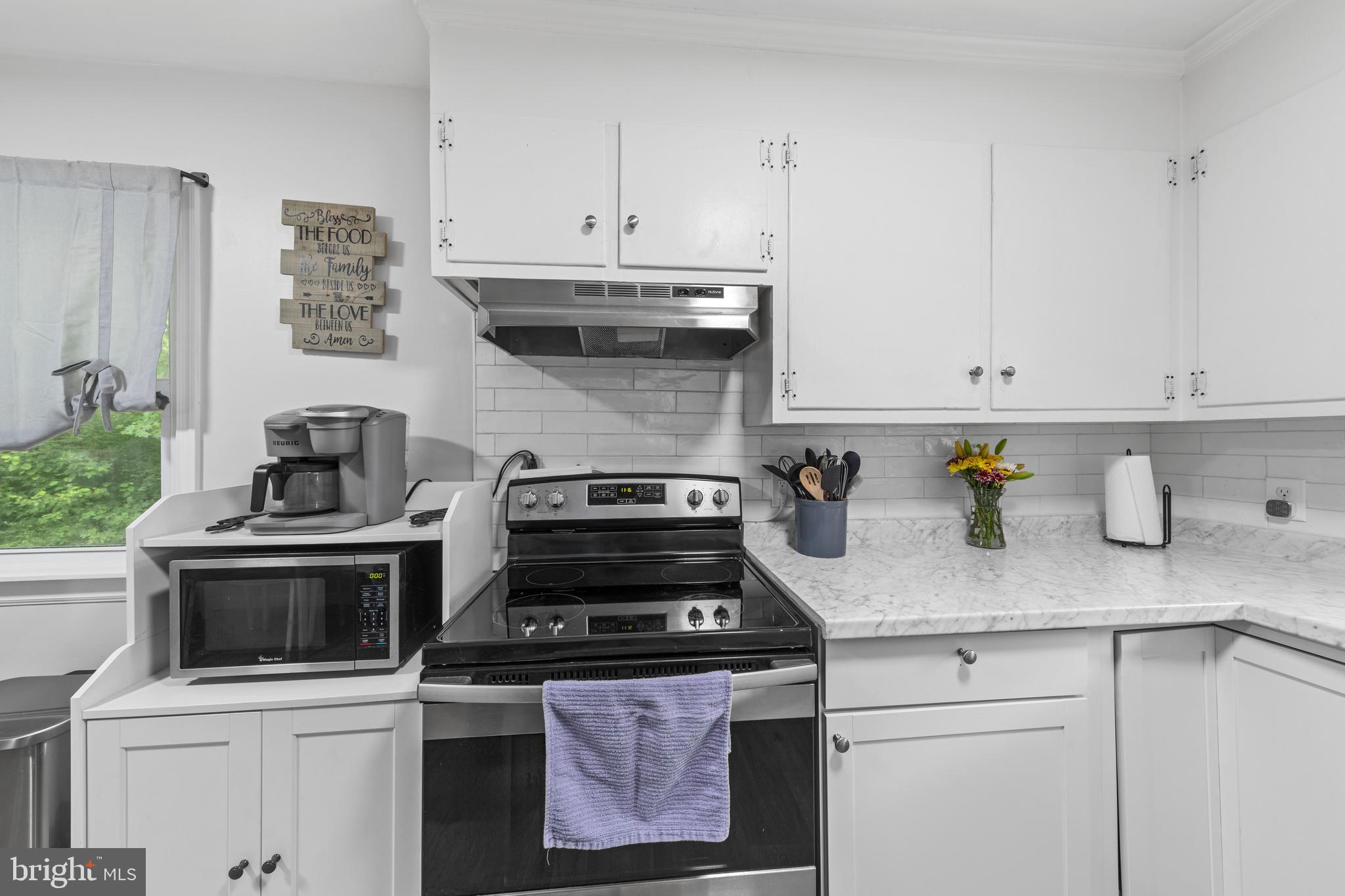 EDGEWOOD PARK - Residential