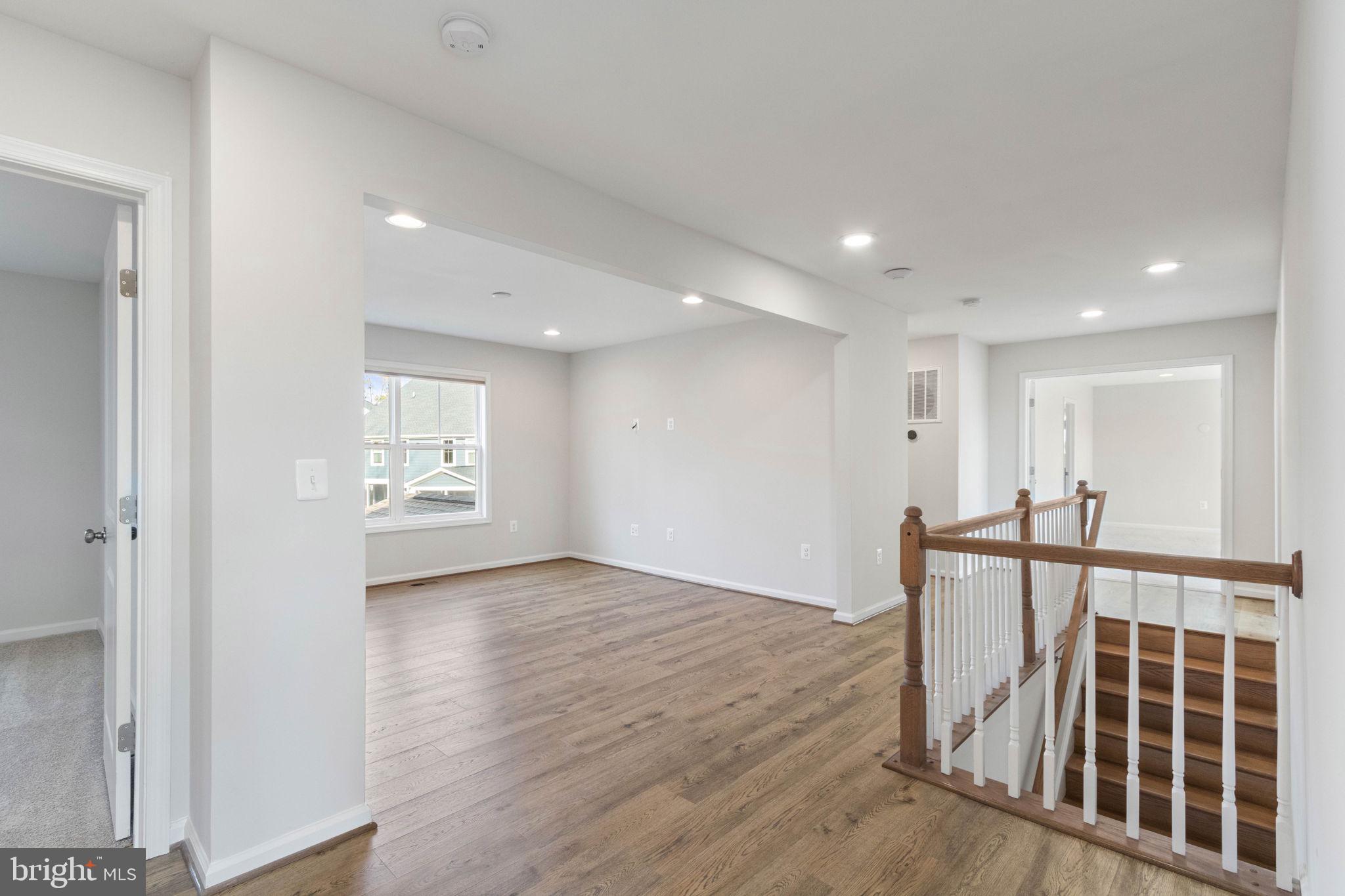 FAWN LAKE - Residential