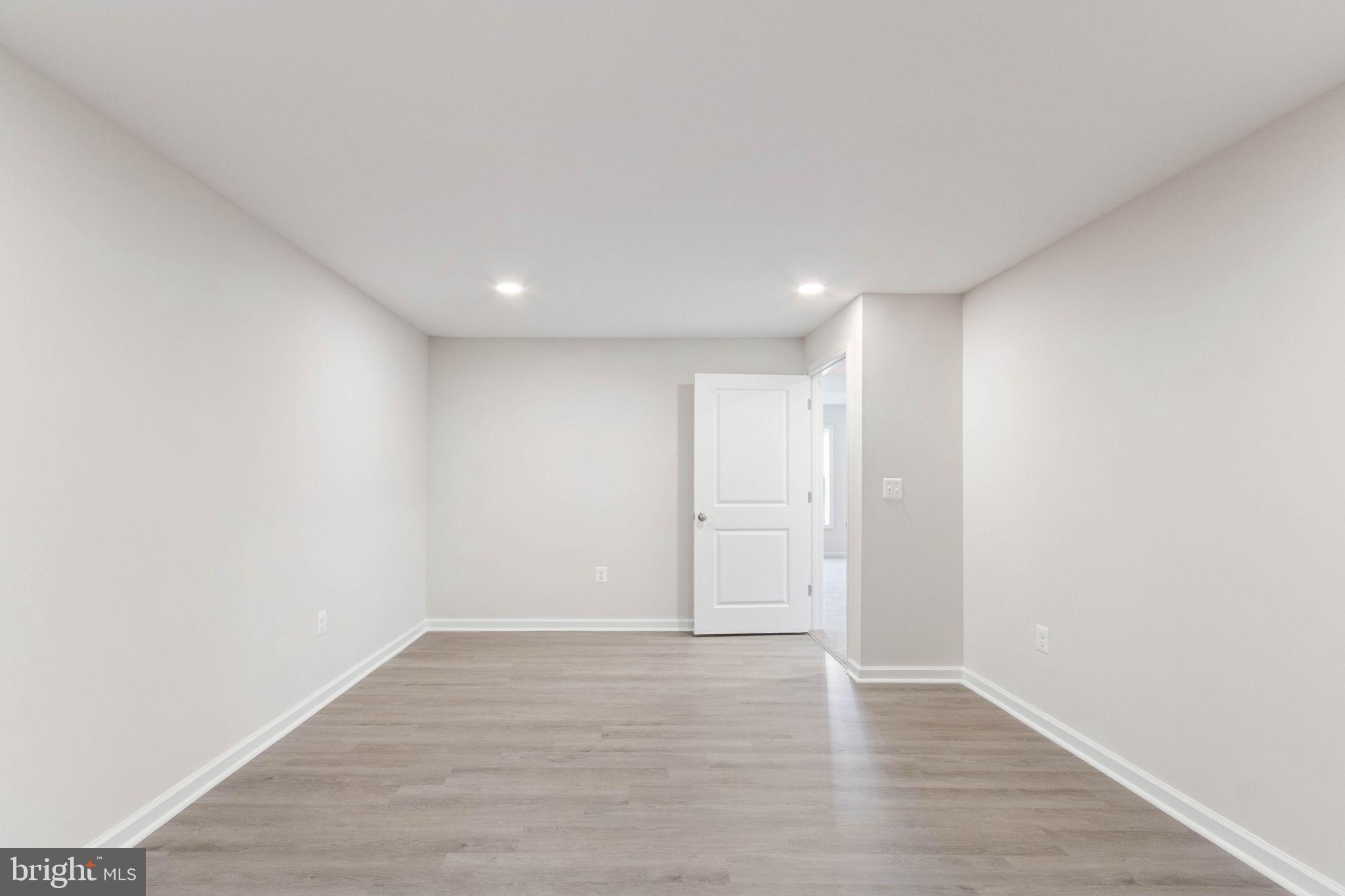 FAWN LAKE - Residential