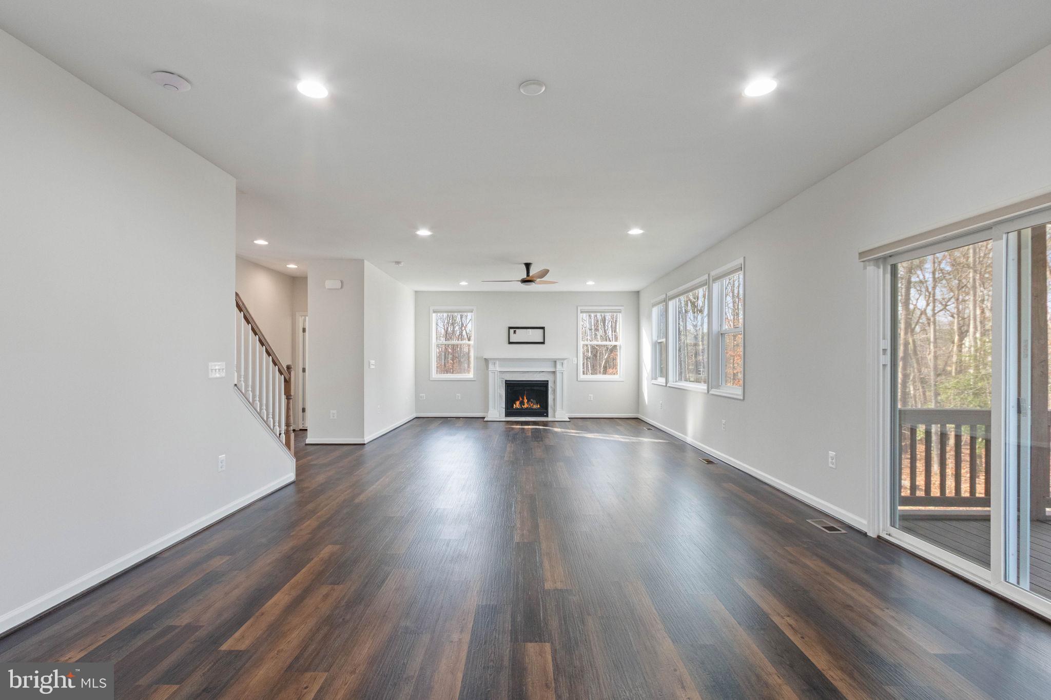 FAWN LAKE - Residential