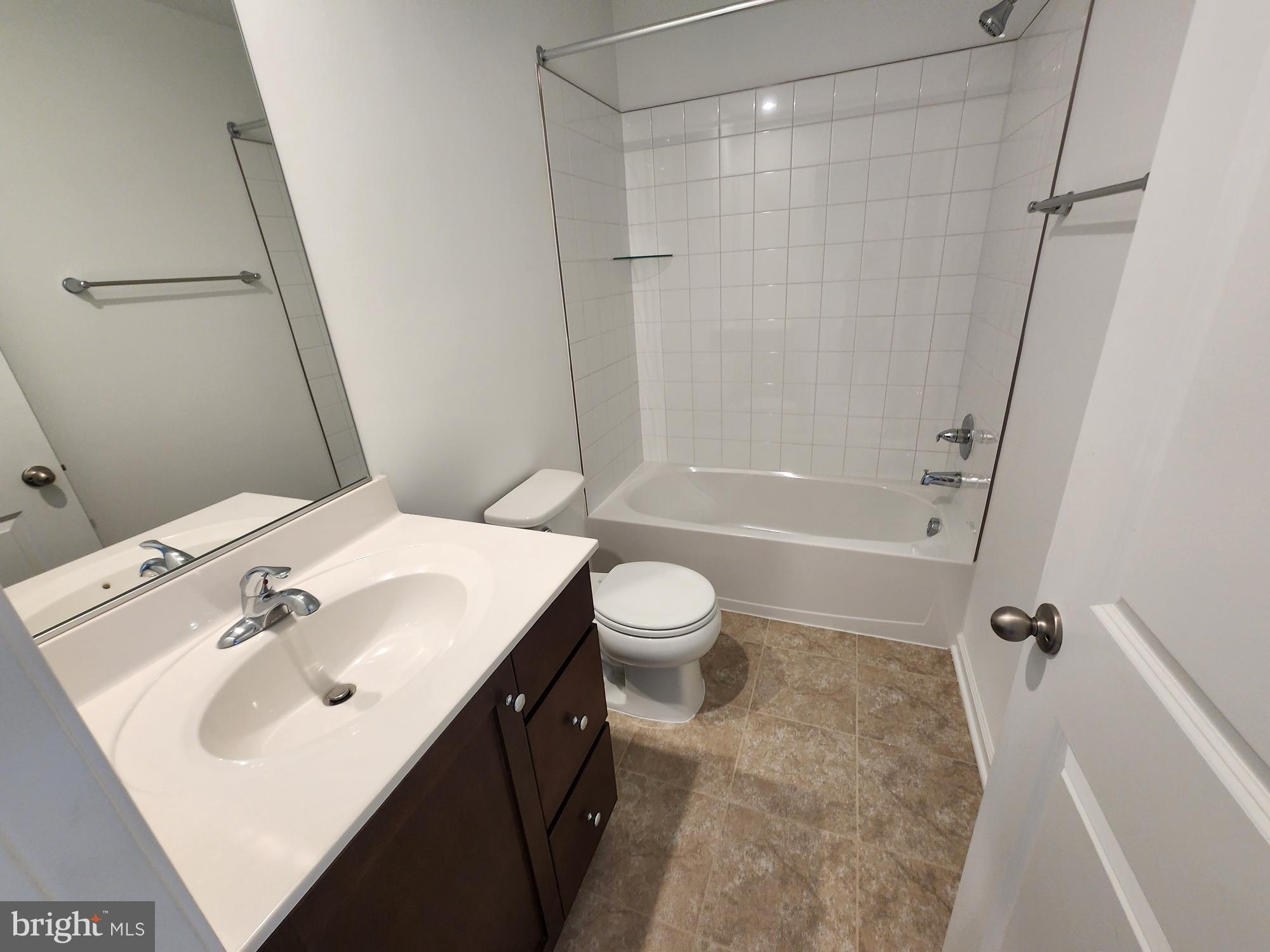 MARTINSBURG STATION - Residential Lease