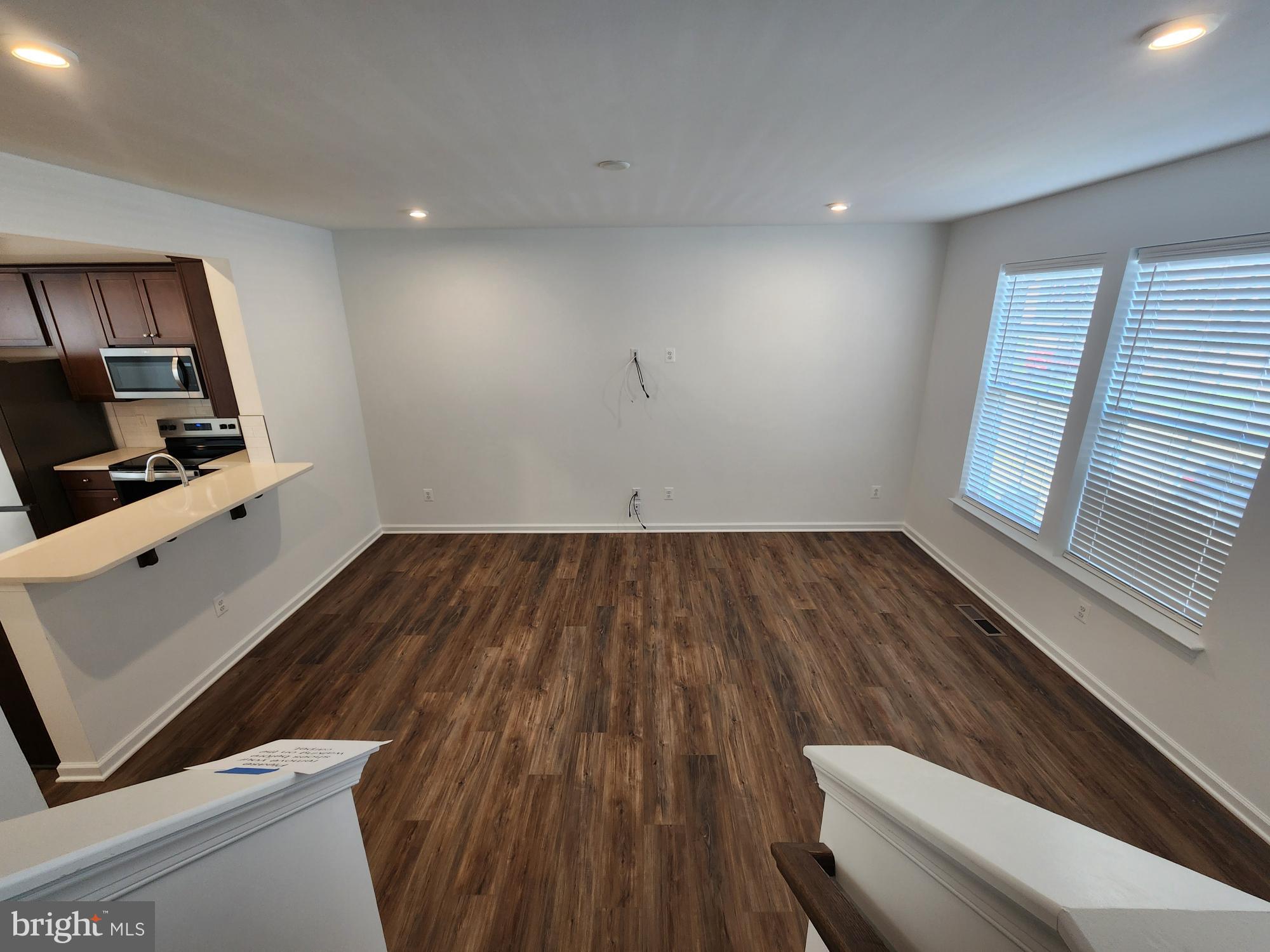 MARTINSBURG STATION - Residential Lease