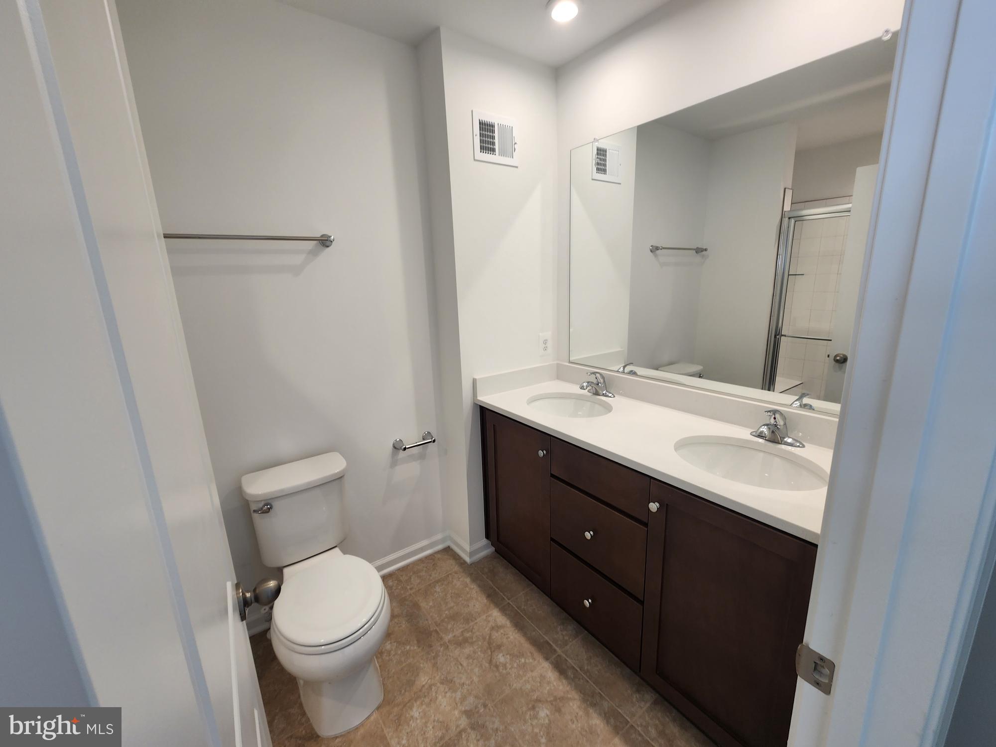 MARTINSBURG STATION - Residential Lease