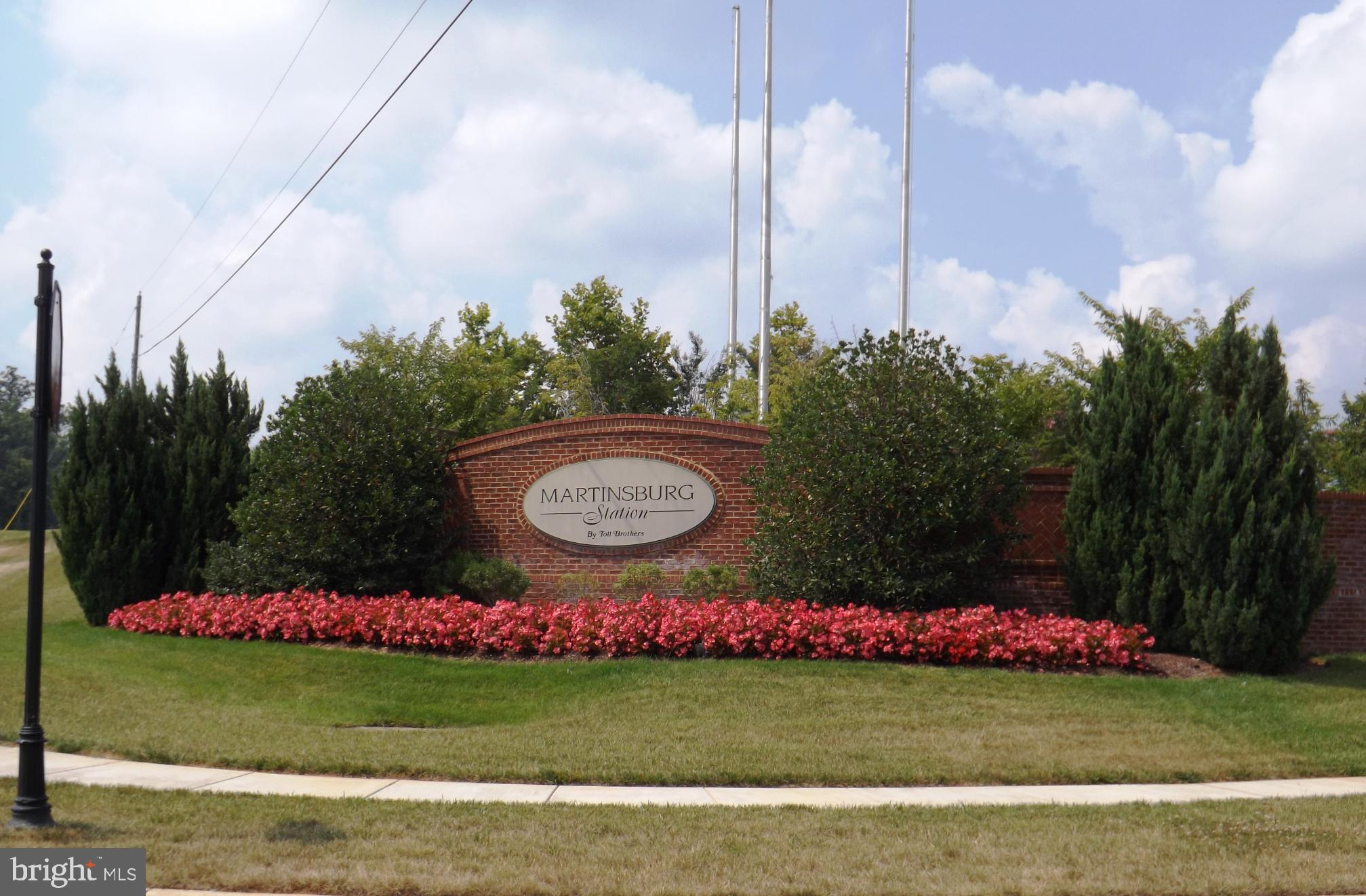 MARTINSBURG STATION - Residential Lease