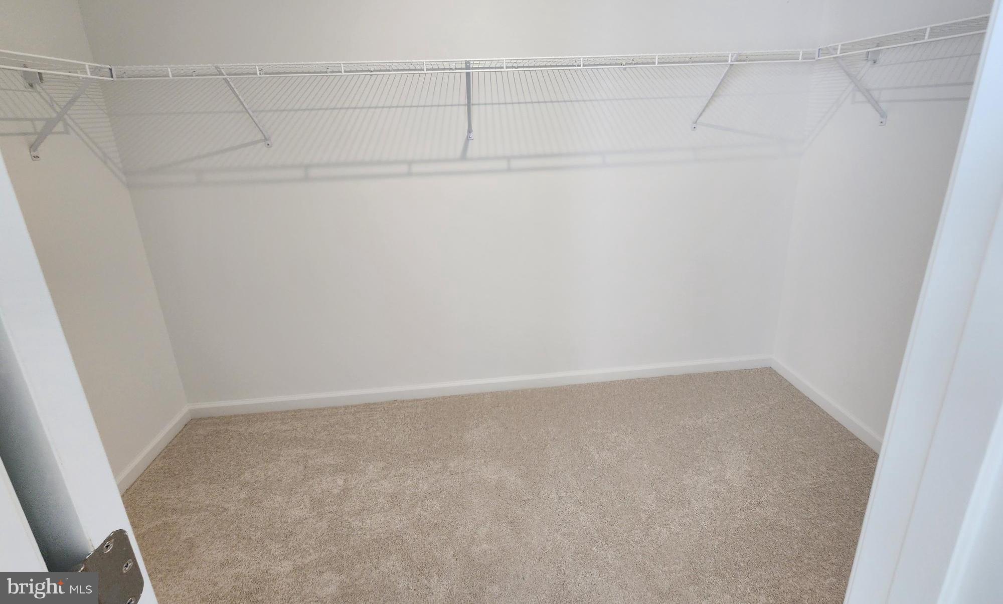 MARTINSBURG STATION - Residential Lease