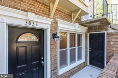 3833 LANSDALE COURT 82 BURTONSVILLE MD 20866