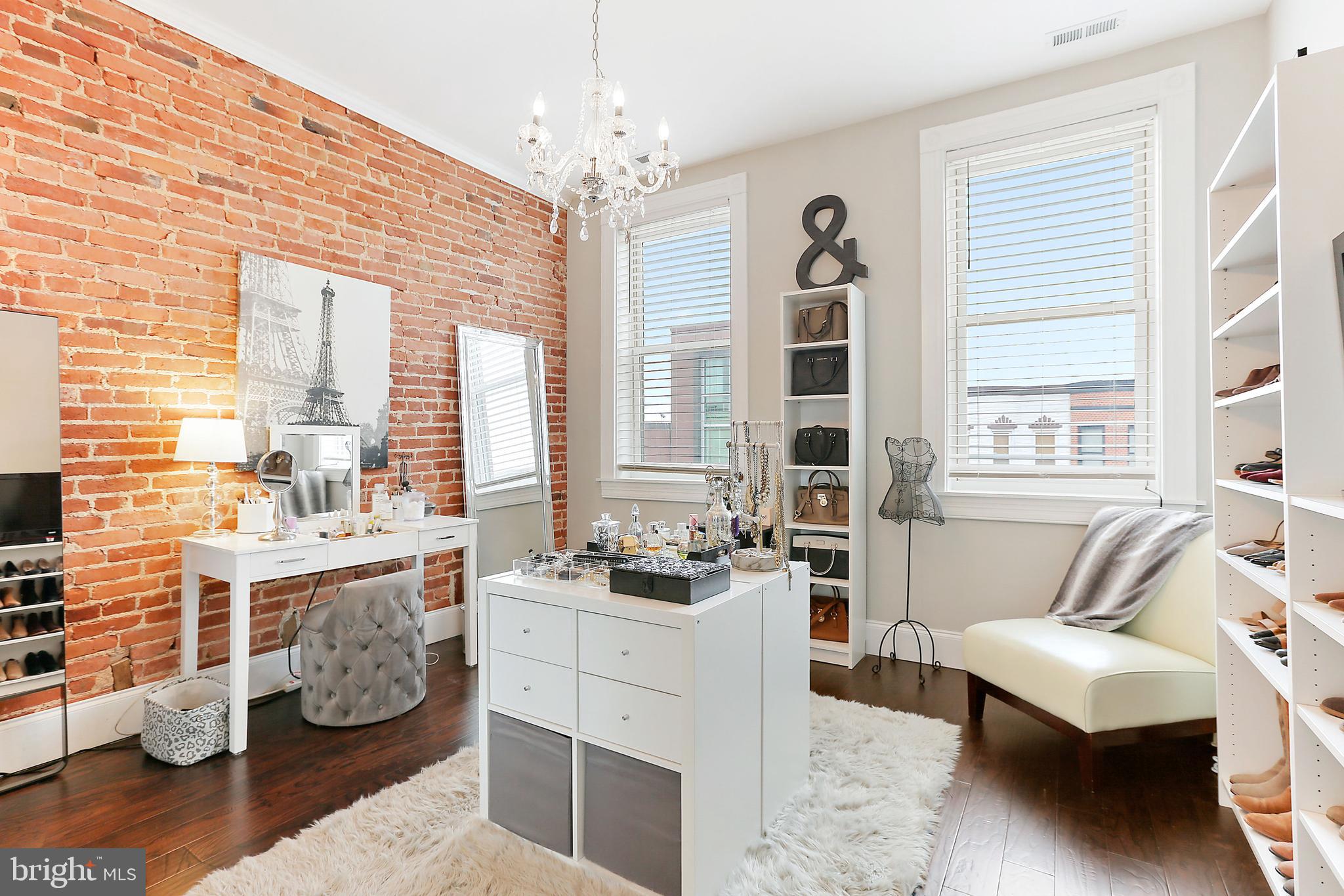 PATTERSON PARK - Residential