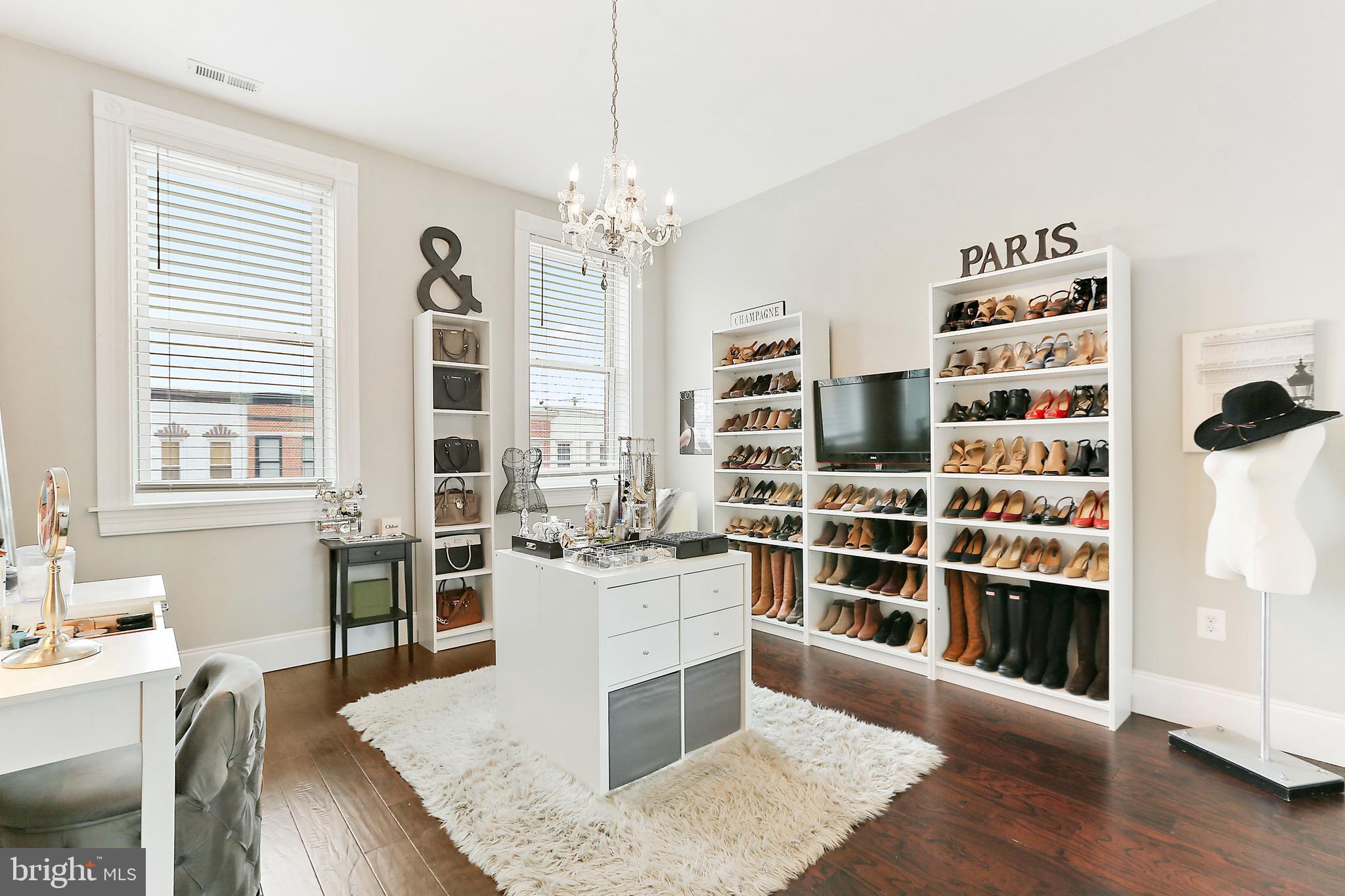 PATTERSON PARK - Residential