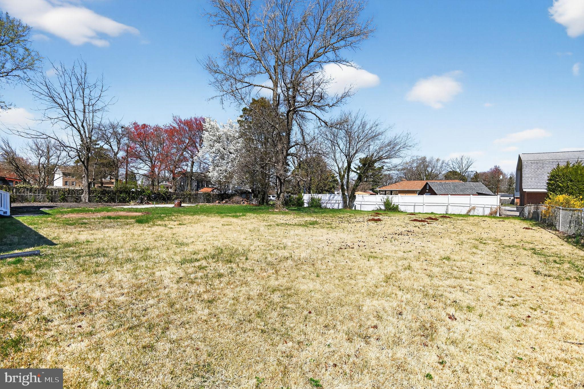 COOLRIDGE ACRES - Residential