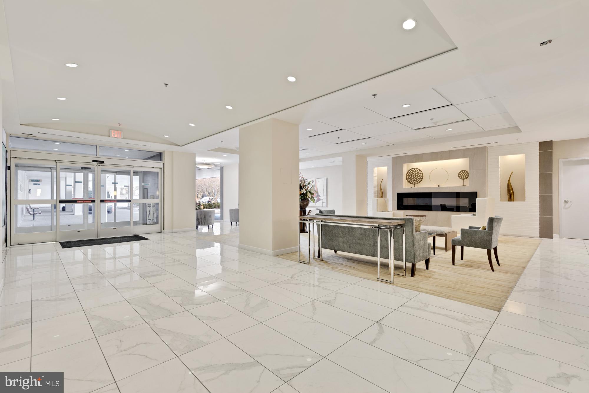 THE KENWOOD - Residential