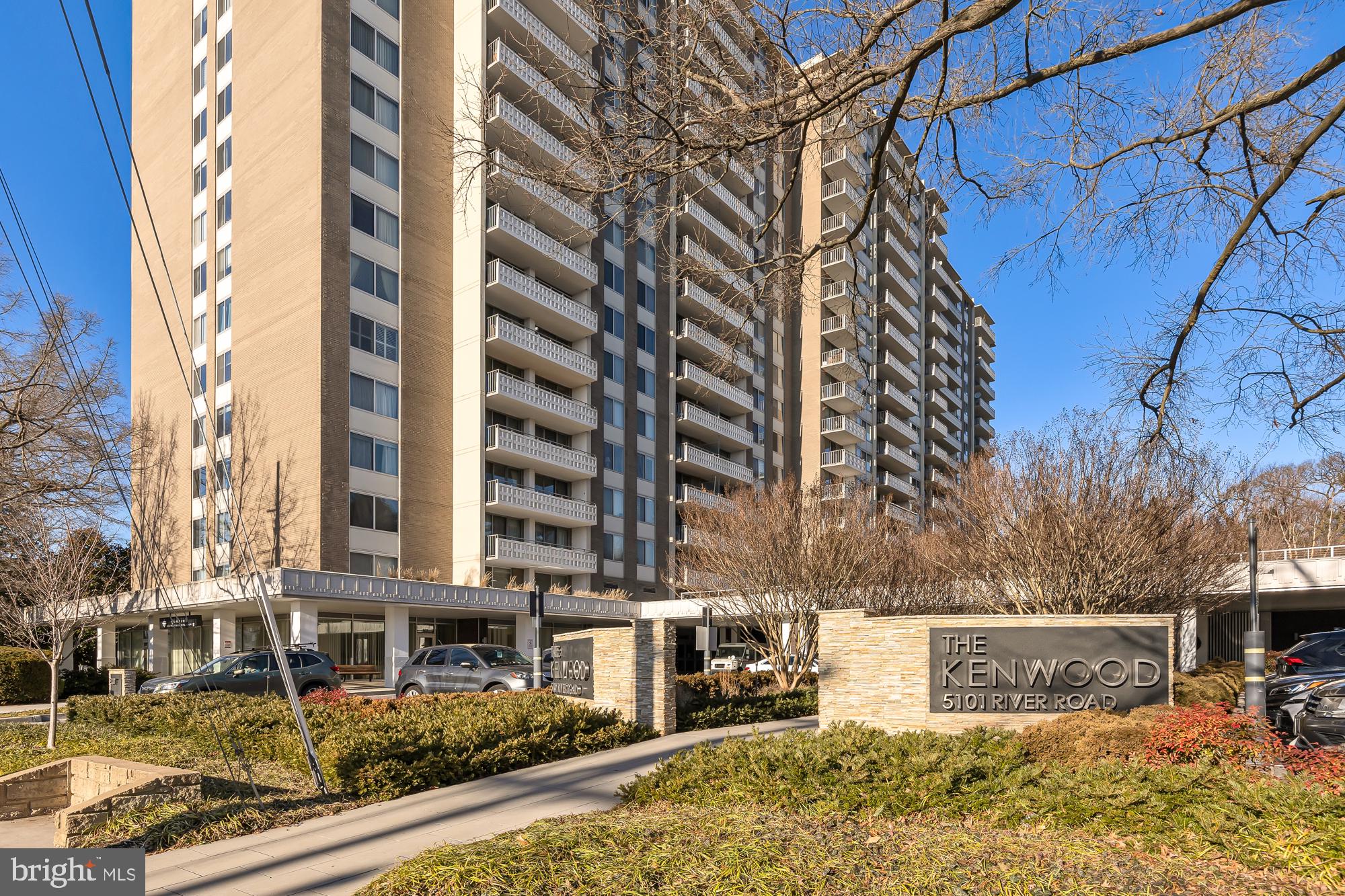 THE KENWOOD - Residential