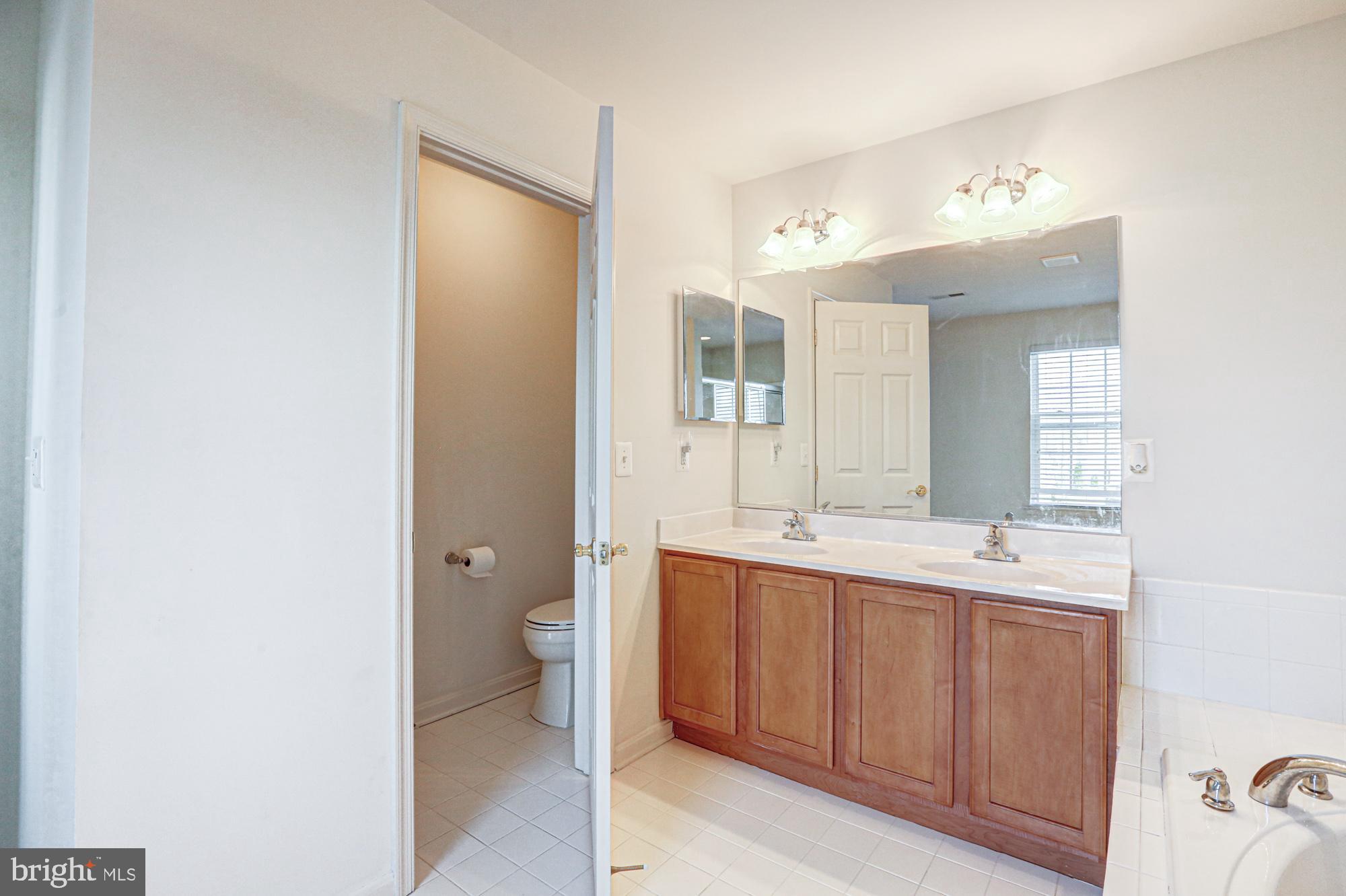RESRV CHESTNUT RIDGE - Residential