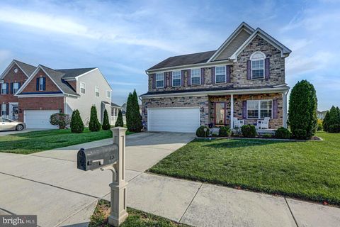 Photo of 43 Autumn Terrace, MAGNOLIA, DE 19962 (MLS # DEKT2046048)