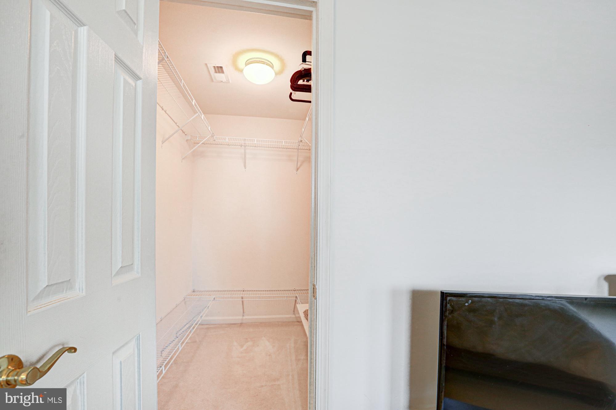 RESRV CHESTNUT RIDGE - Residential