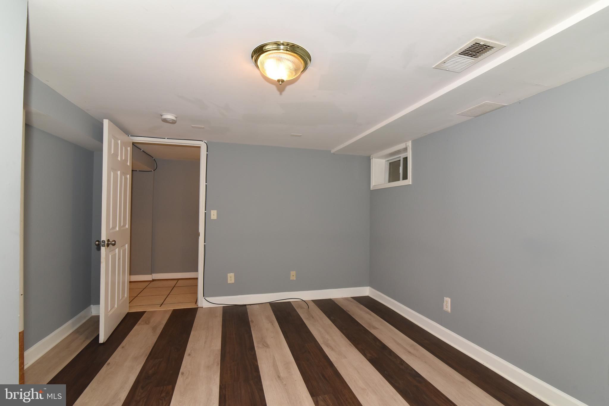 SPRINGFIELD - Residential