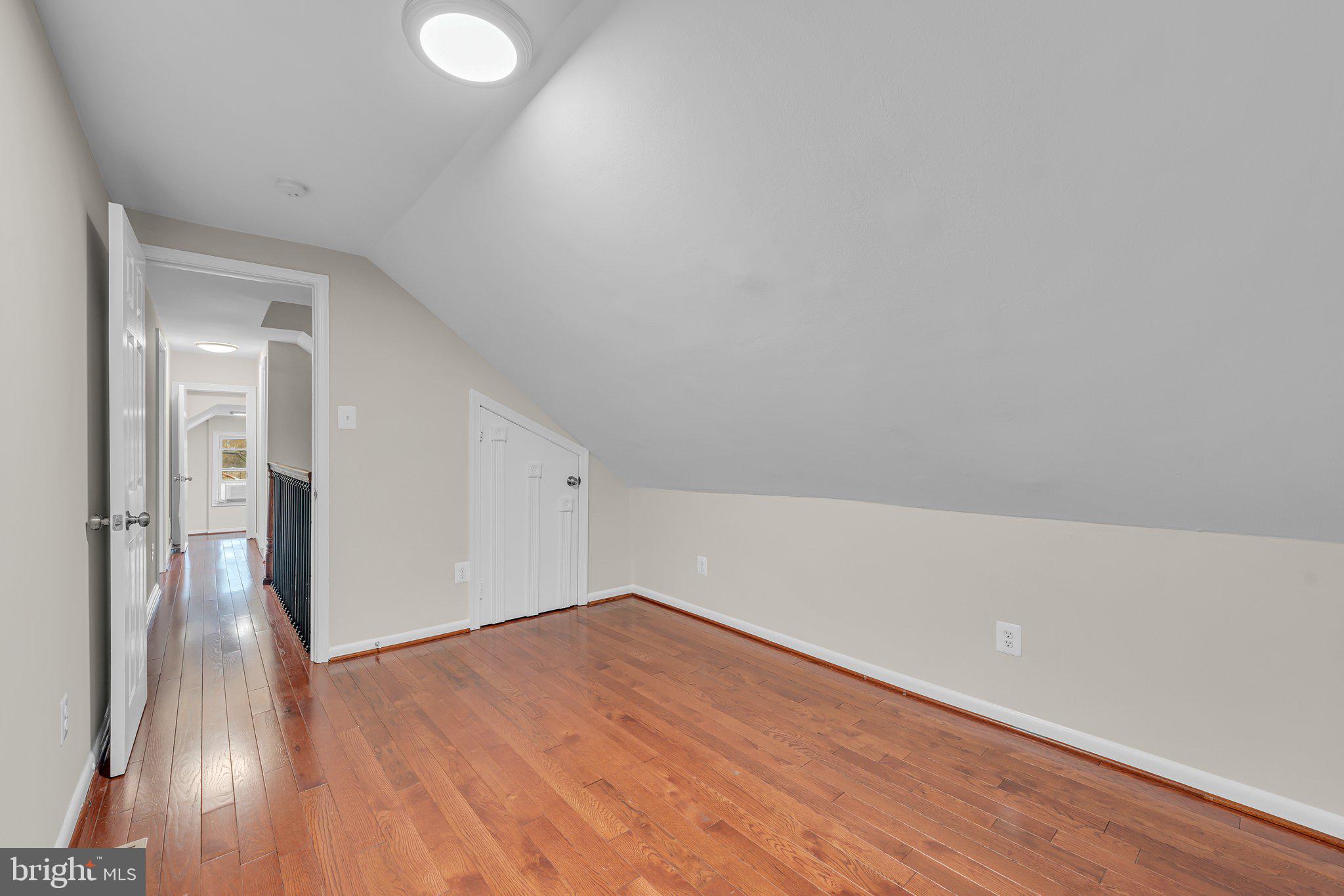 GLENCARLYN - Residential