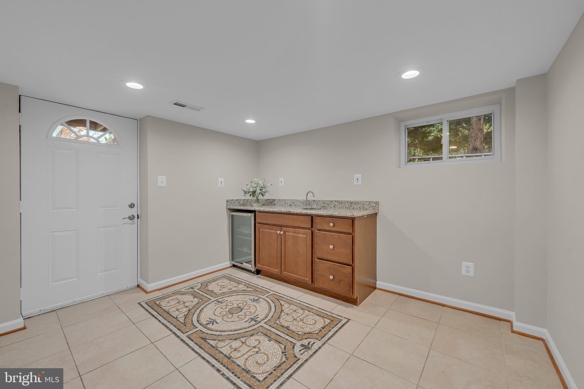 GLENCARLYN - Residential