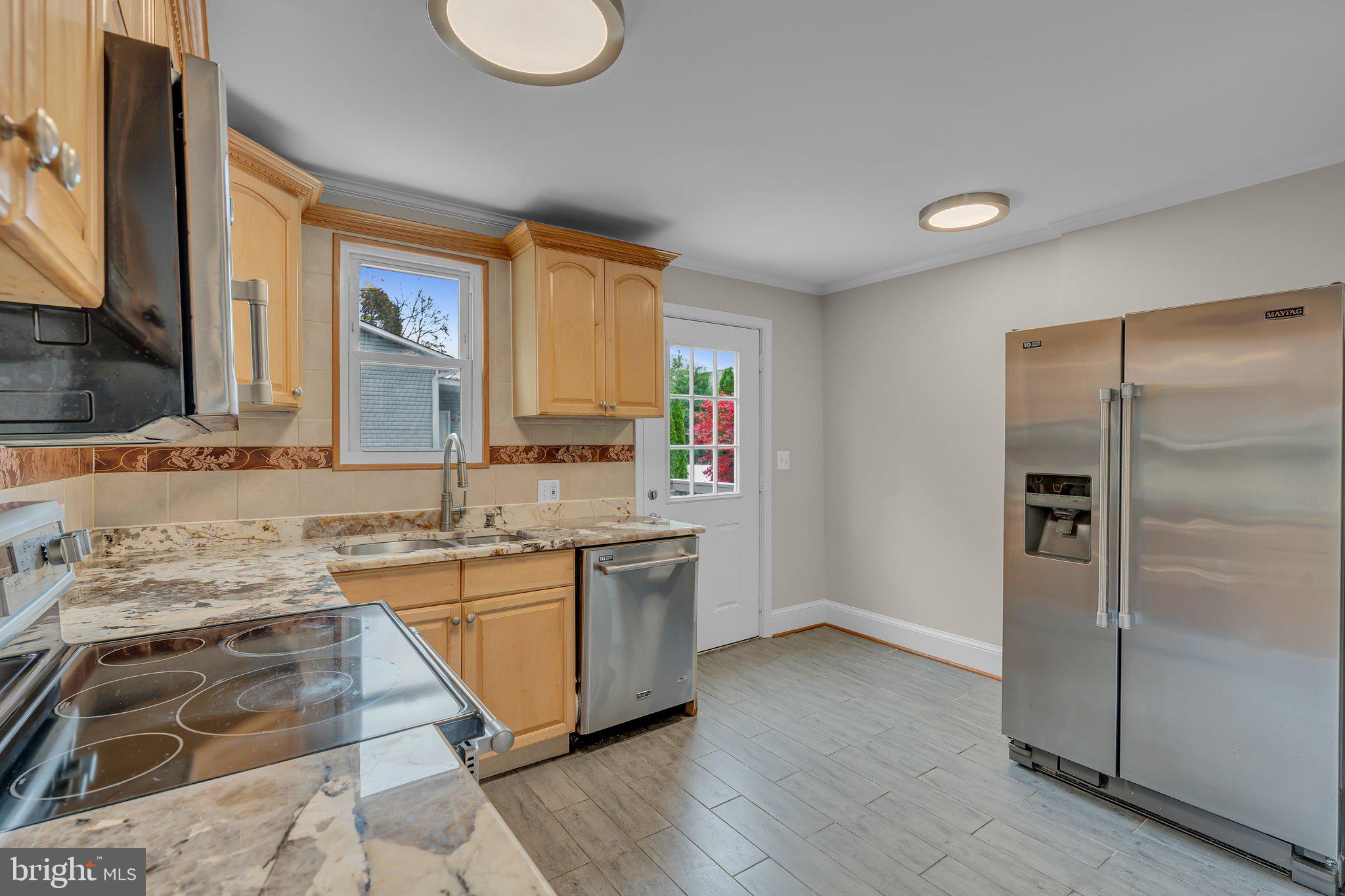 GLENCARLYN - Residential