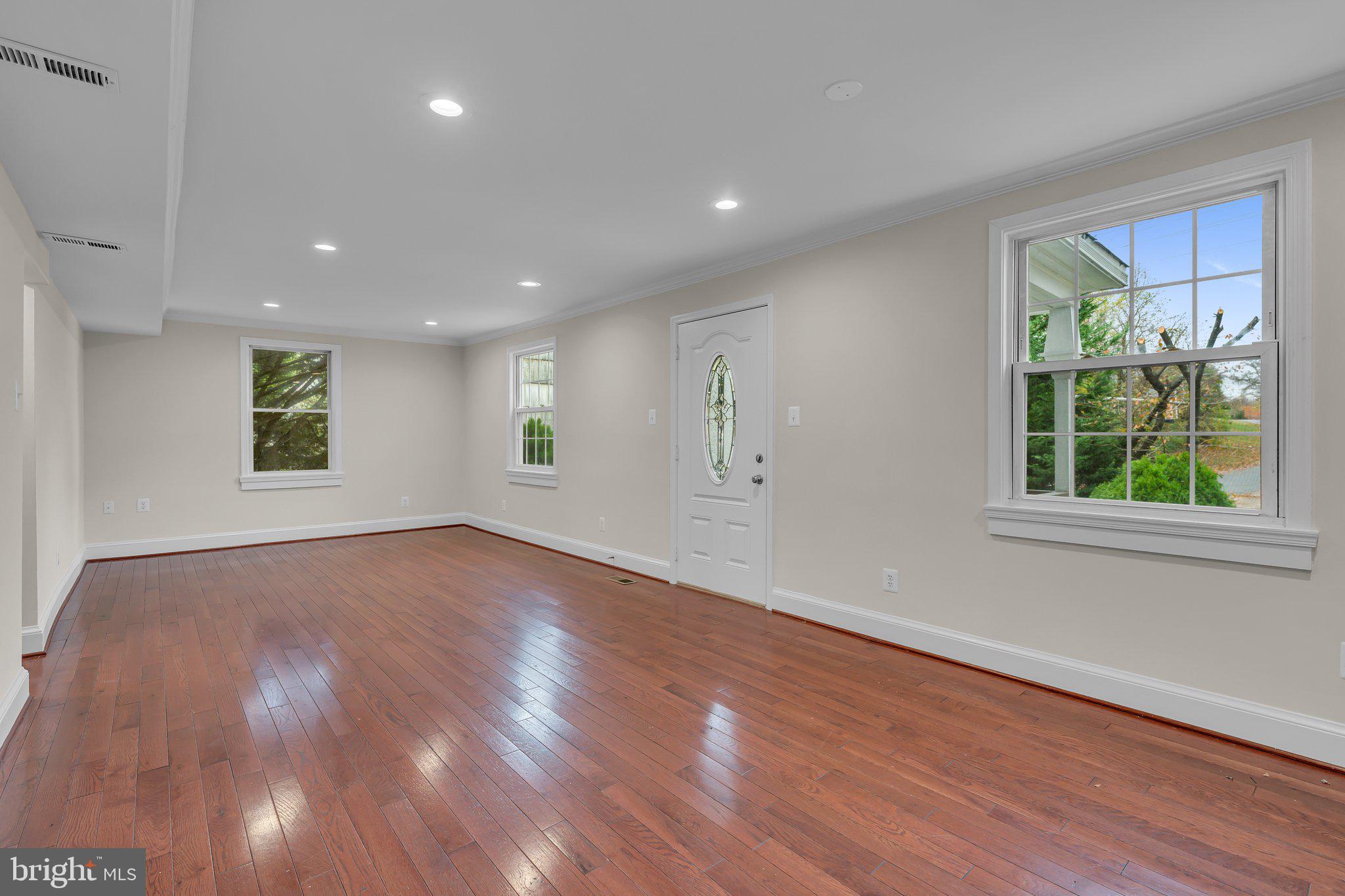 GLENCARLYN - Residential