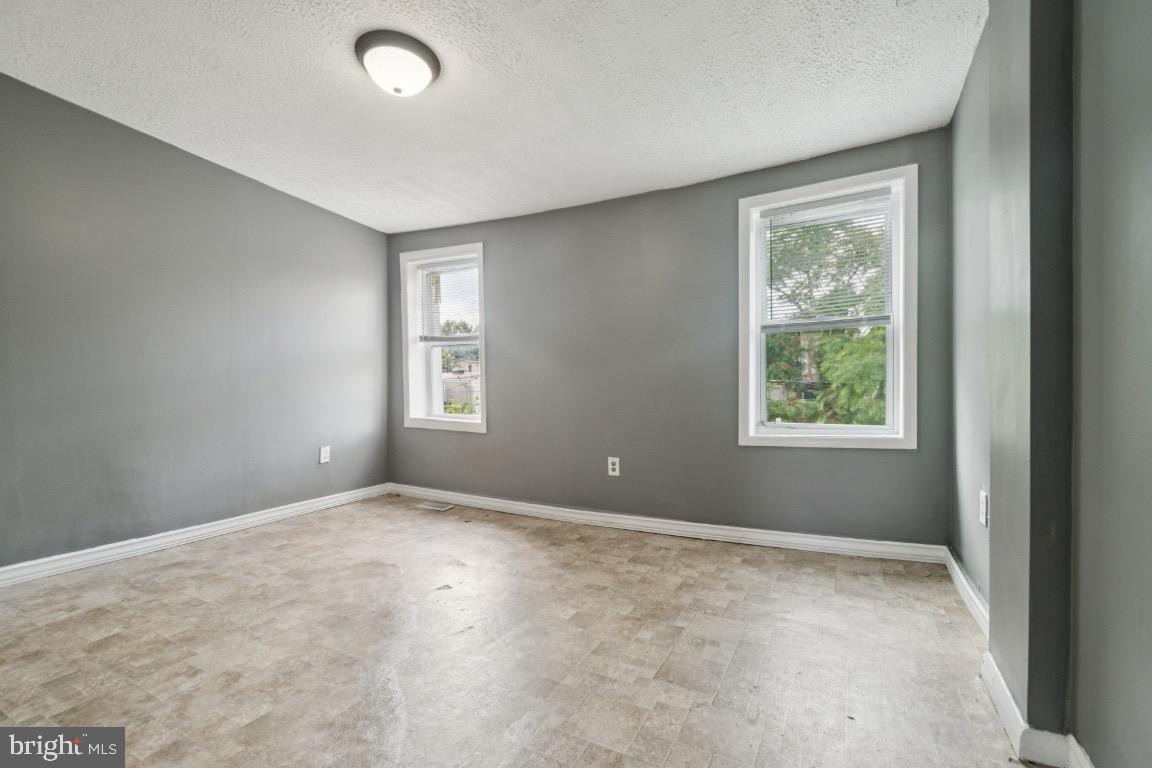 MOUNT CLARE - Residential