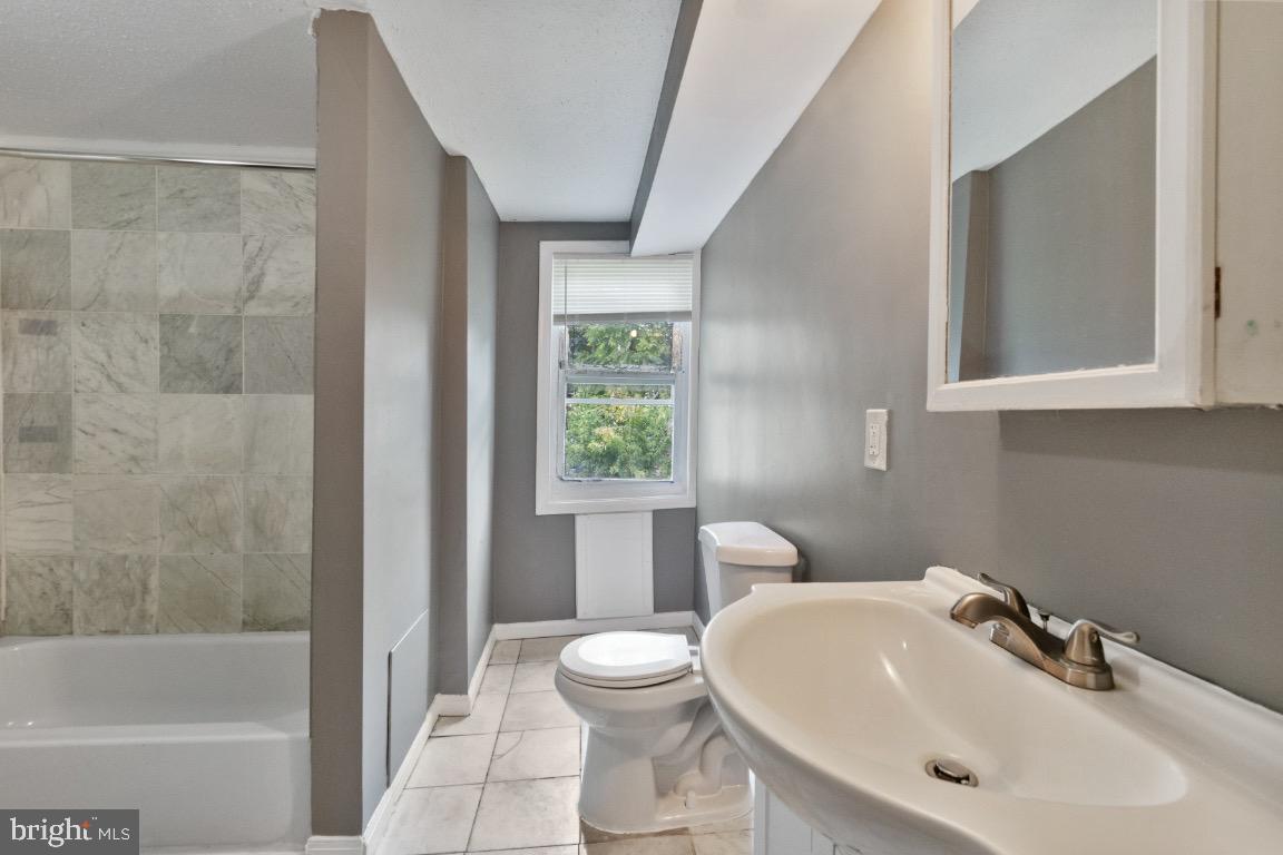 MOUNT CLARE - Residential