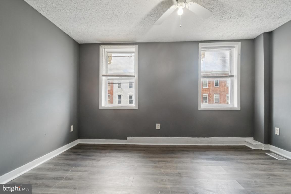 MOUNT CLARE - Residential