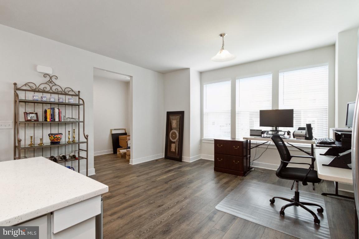 1595 MEADOWLARK GLEN ROAD