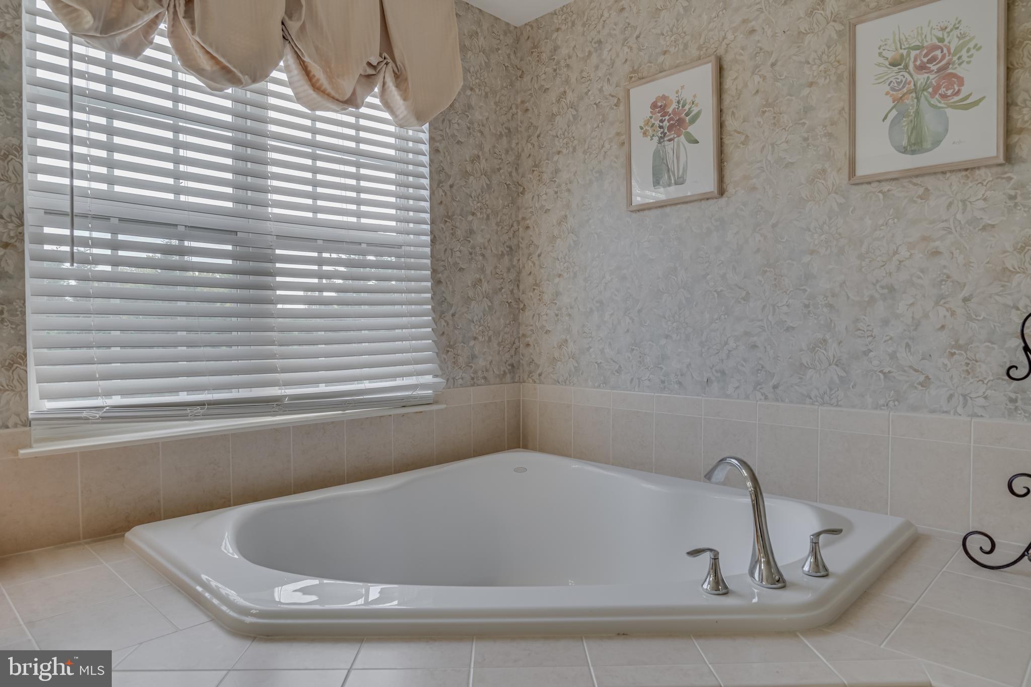 HAGERS CROSSING - Residential