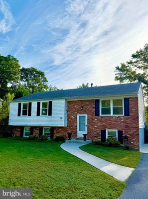 449 CLOVERDALE CIR, SEVERNA PARK, MD 21146 - Image ba0da3e0c9bb4fa2227ebdc0037b8a8d/1437809598
