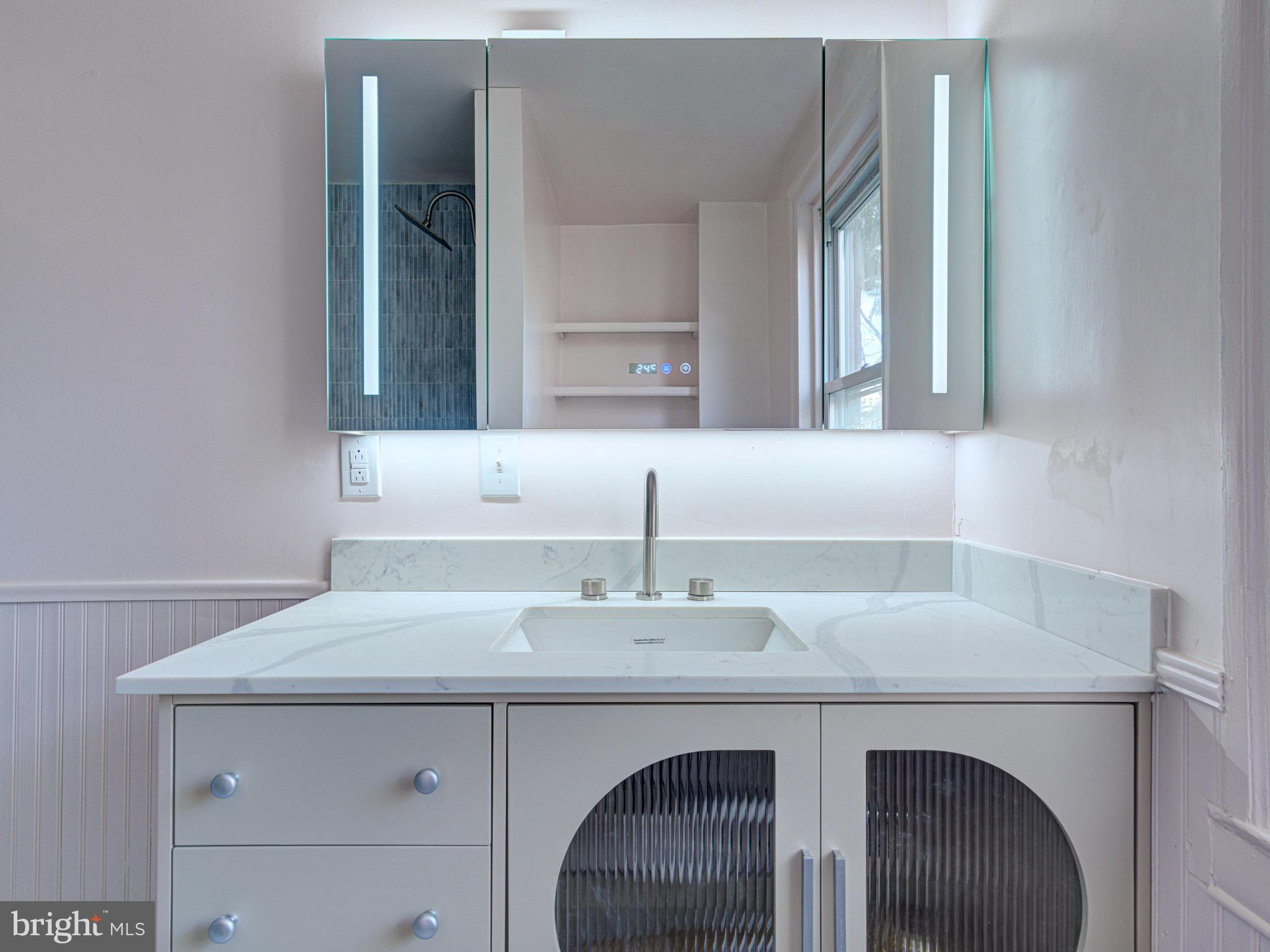 SOUTH KENSINGTON - Residential Lease