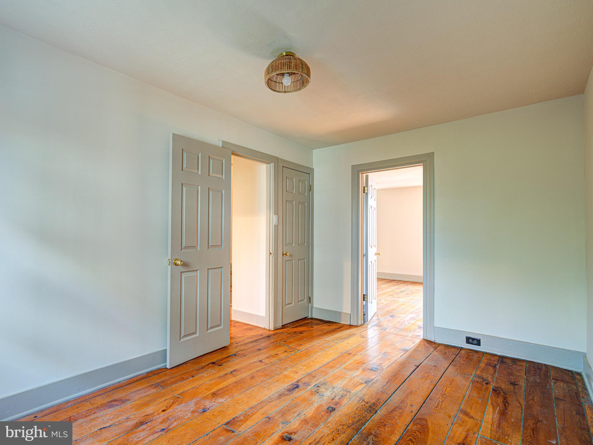 SOUTH KENSINGTON - Residential Lease