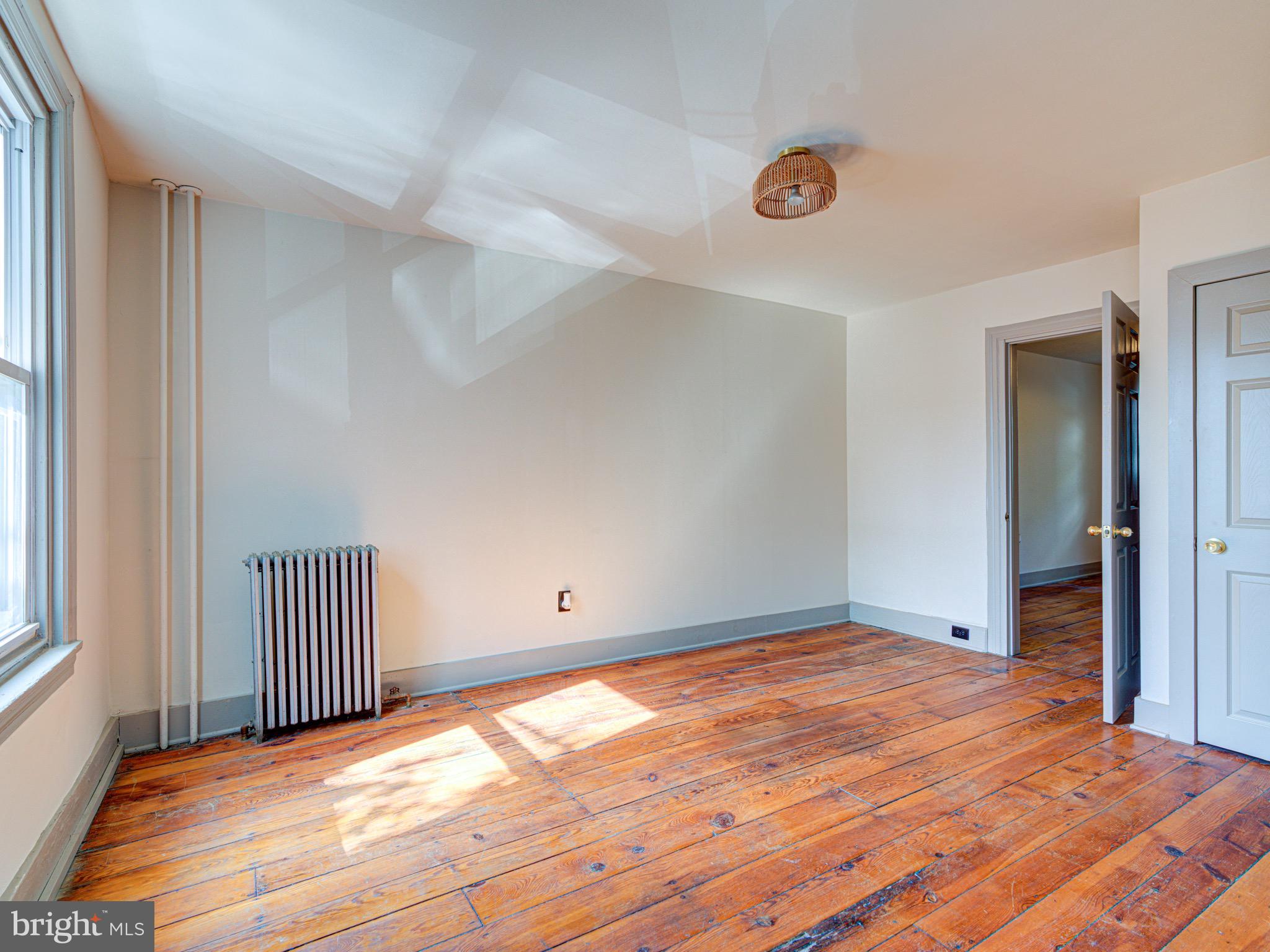 SOUTH KENSINGTON - Residential Lease