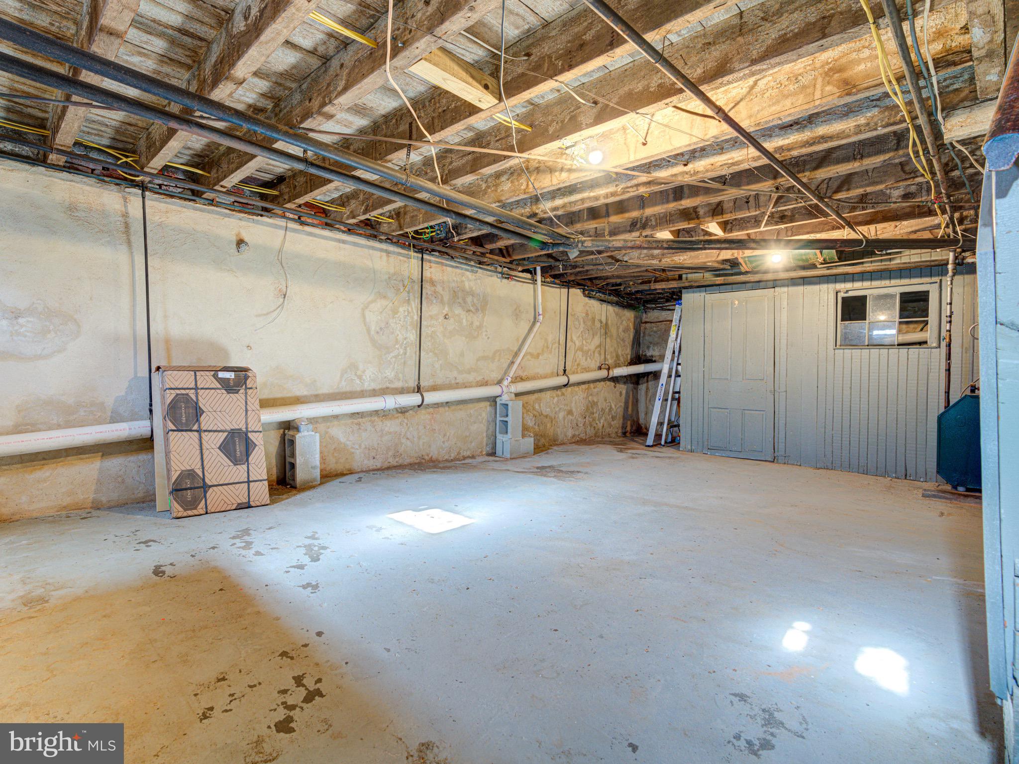 SOUTH KENSINGTON - Residential Lease